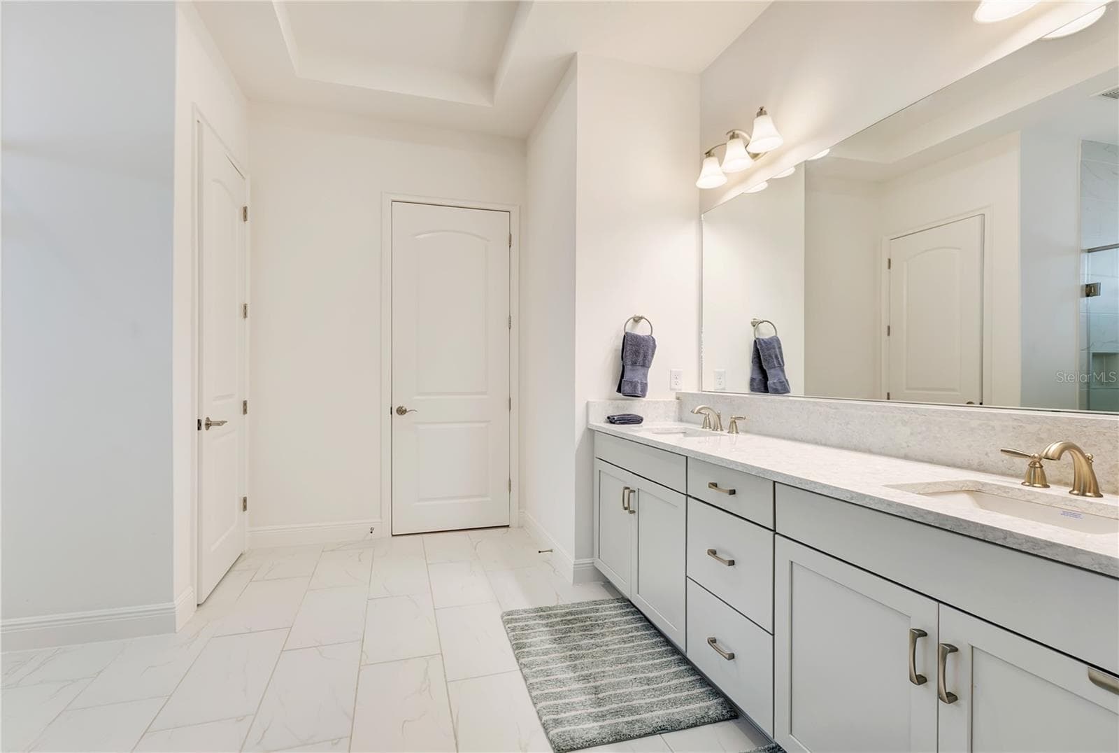 Single Family Residence at 13688 ABBERWICK DR, ORLANDO, photo 14 of 36