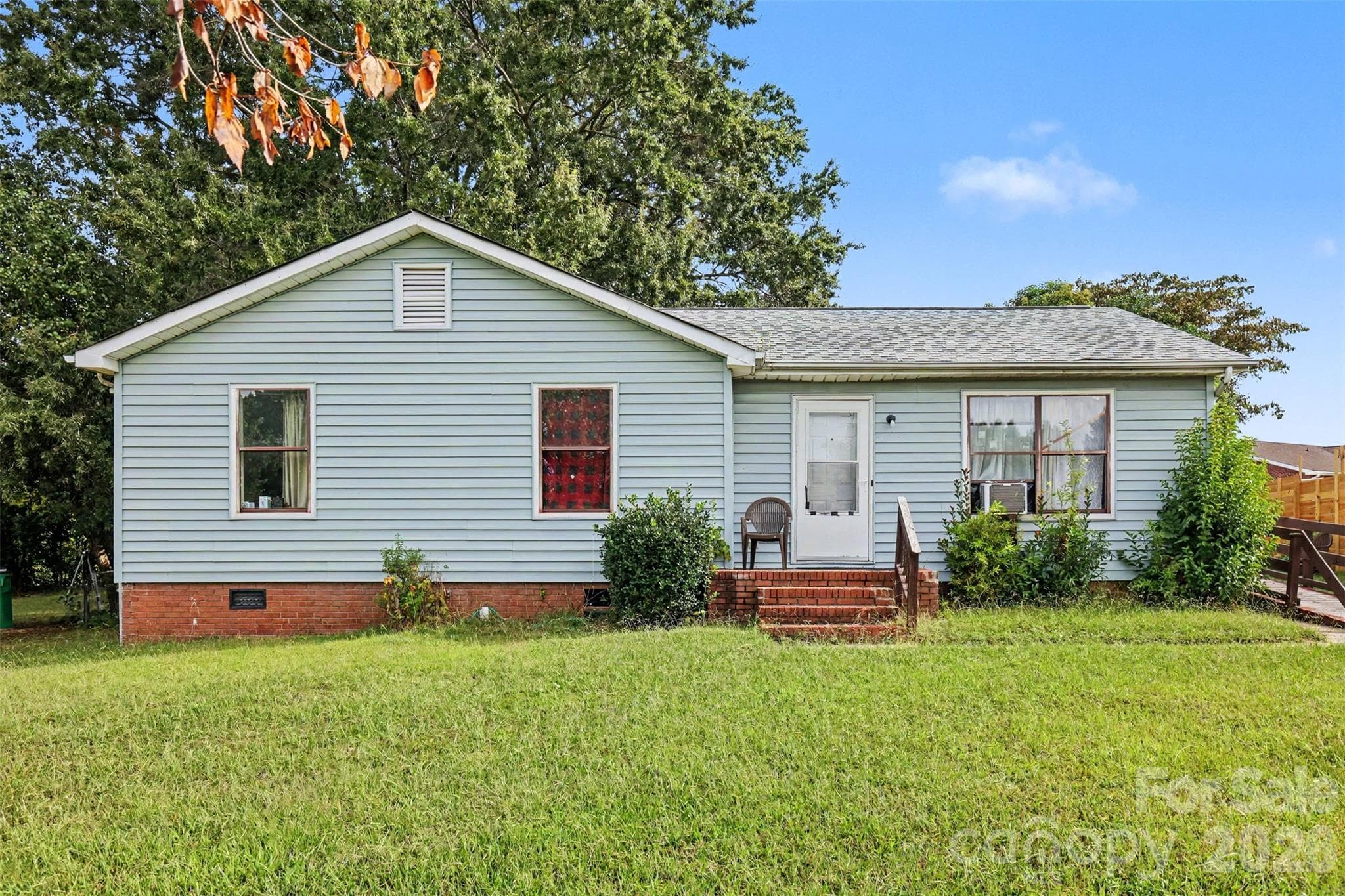 Single Family Residence at 1008 Fontana Avenue, Charlotte