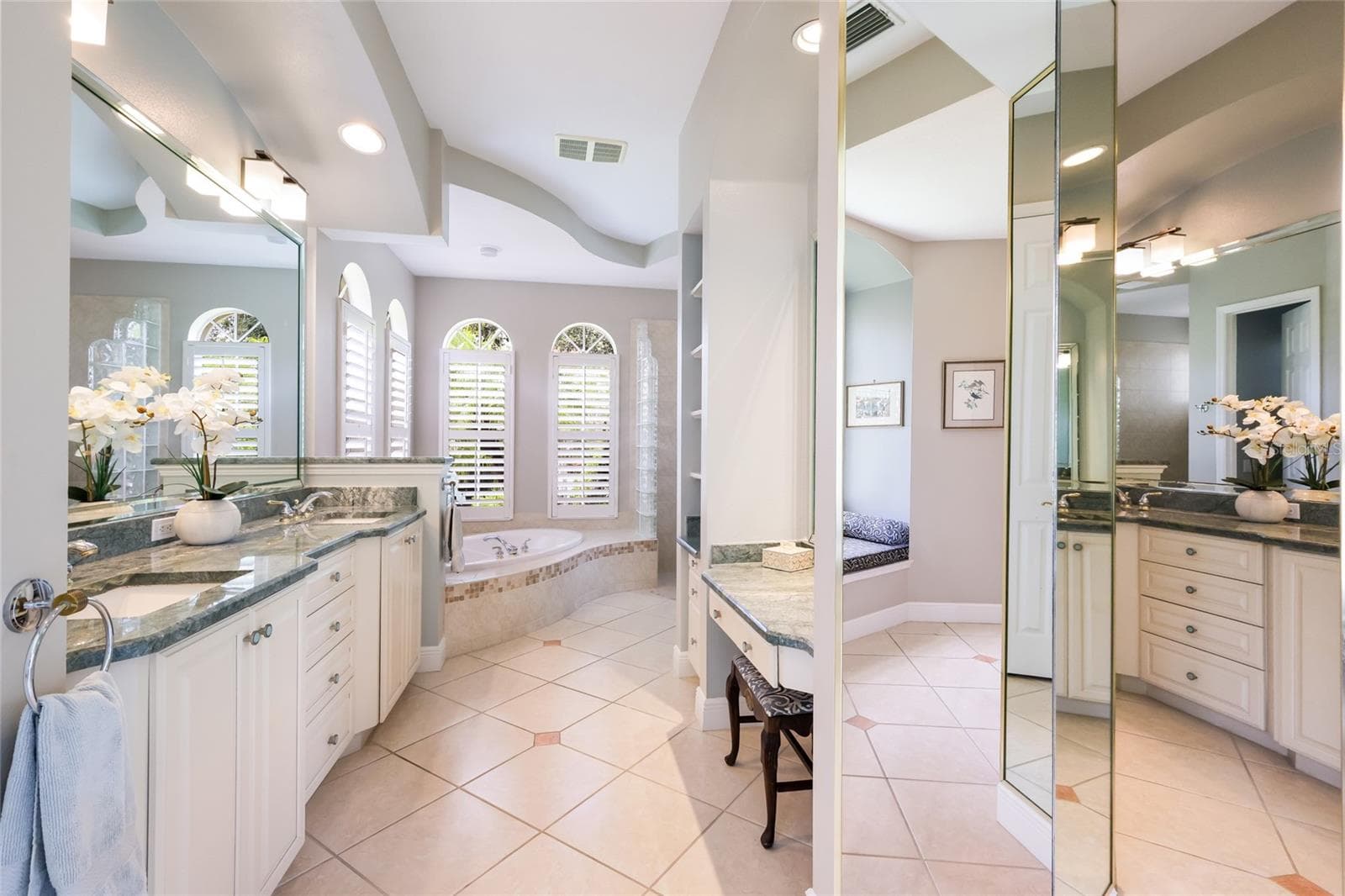 Primary en suite - 13409 KILDARE PL, LAKEWOOD RANCH