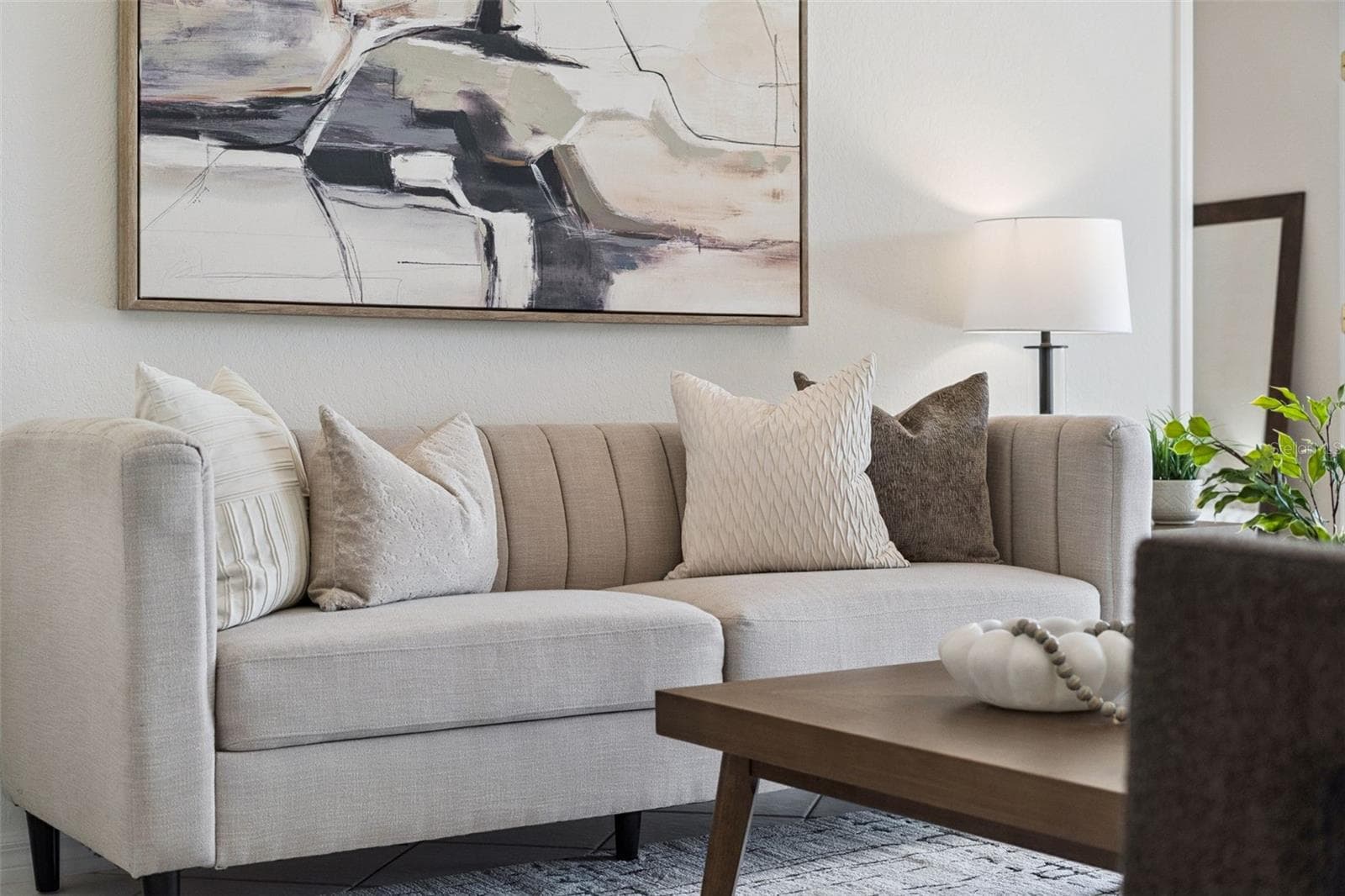 Living Room - 330 LAKE AMBERLEIGH DR, WINTER GARDEN