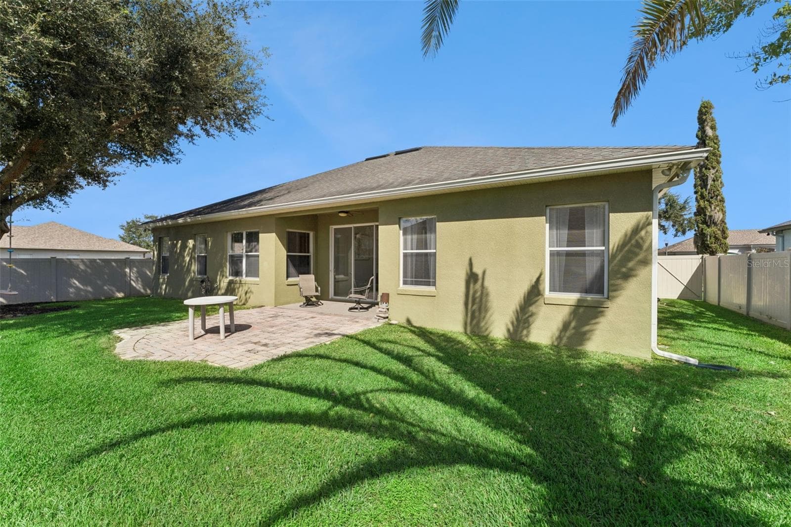 Backyard - 330 LAKE AMBERLEIGH DR, WINTER GARDEN
