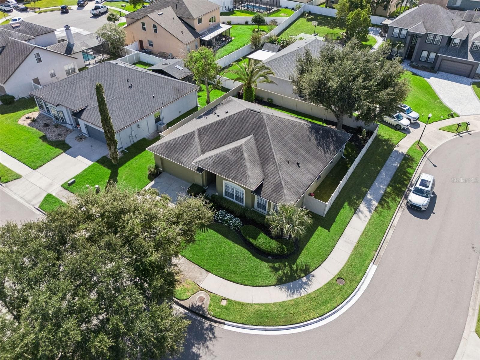 Single Family Residence at 330 LAKE AMBERLEIGH DR, WINTER GARDEN, photo 91 of 100