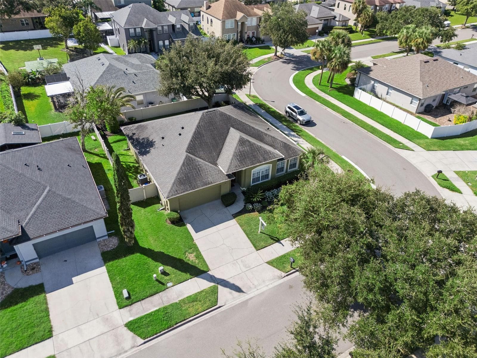 Single Family Residence at 330 LAKE AMBERLEIGH DR, WINTER GARDEN, photo 92 of 100