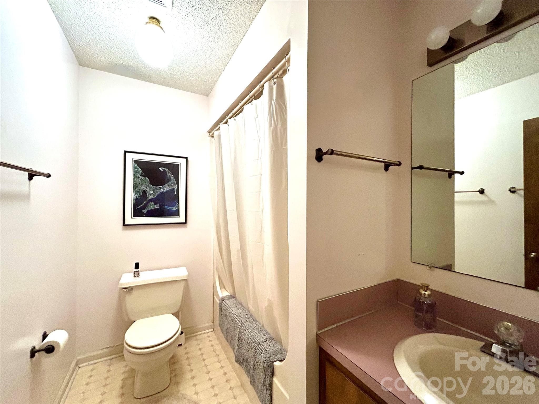 Single Family Residence at 1272 Island Creek Drive, Troy, photo 21 of 36