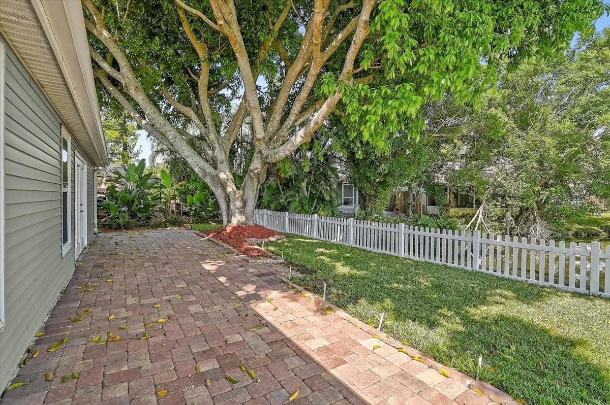 Rear Patio 44' x 10' at Pond - 7739 33RD LN E, SARASOTA