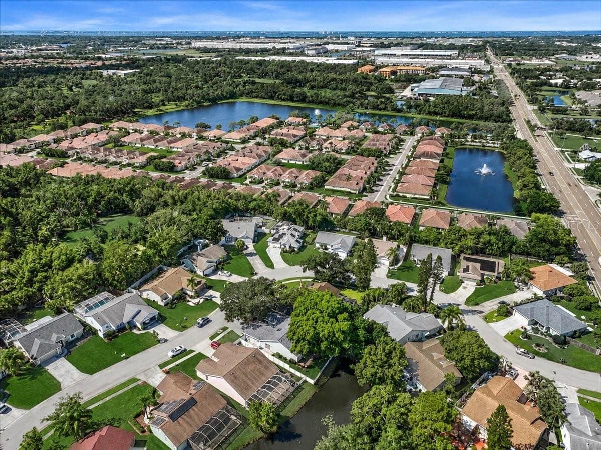 Maple Lakes Neighborhood - 7739 33RD LN E, SARASOTA