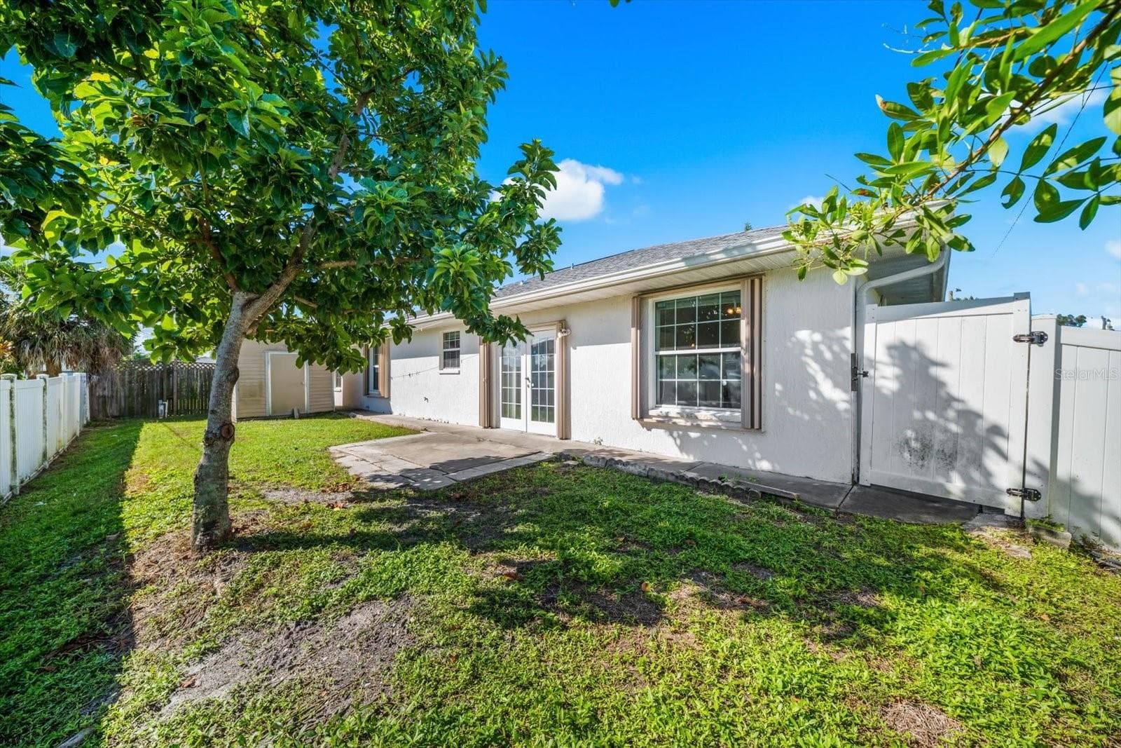 Single Family Residence at 217 SAN CARLOS AVE, NORTH PORT, photo 45 of 67