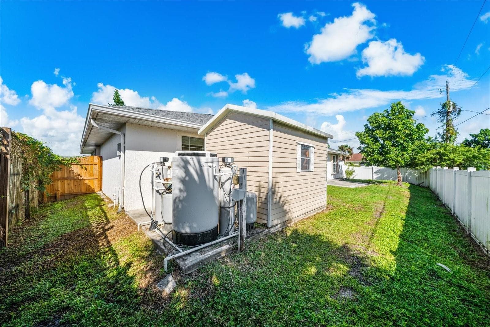 Single Family Residence at 217 SAN CARLOS AVE, NORTH PORT, photo 47 of 67