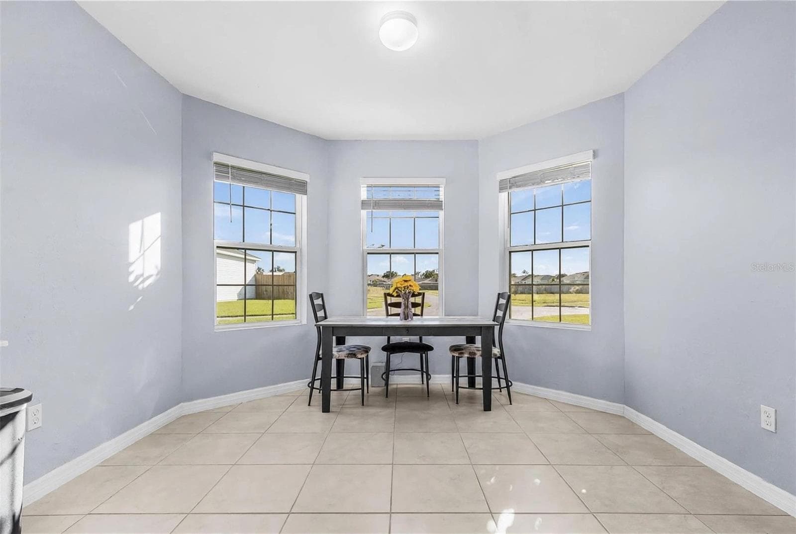 Single Family Residence at 2624 SW 8TH CT, CAPE CORAL, photo 3 of 24