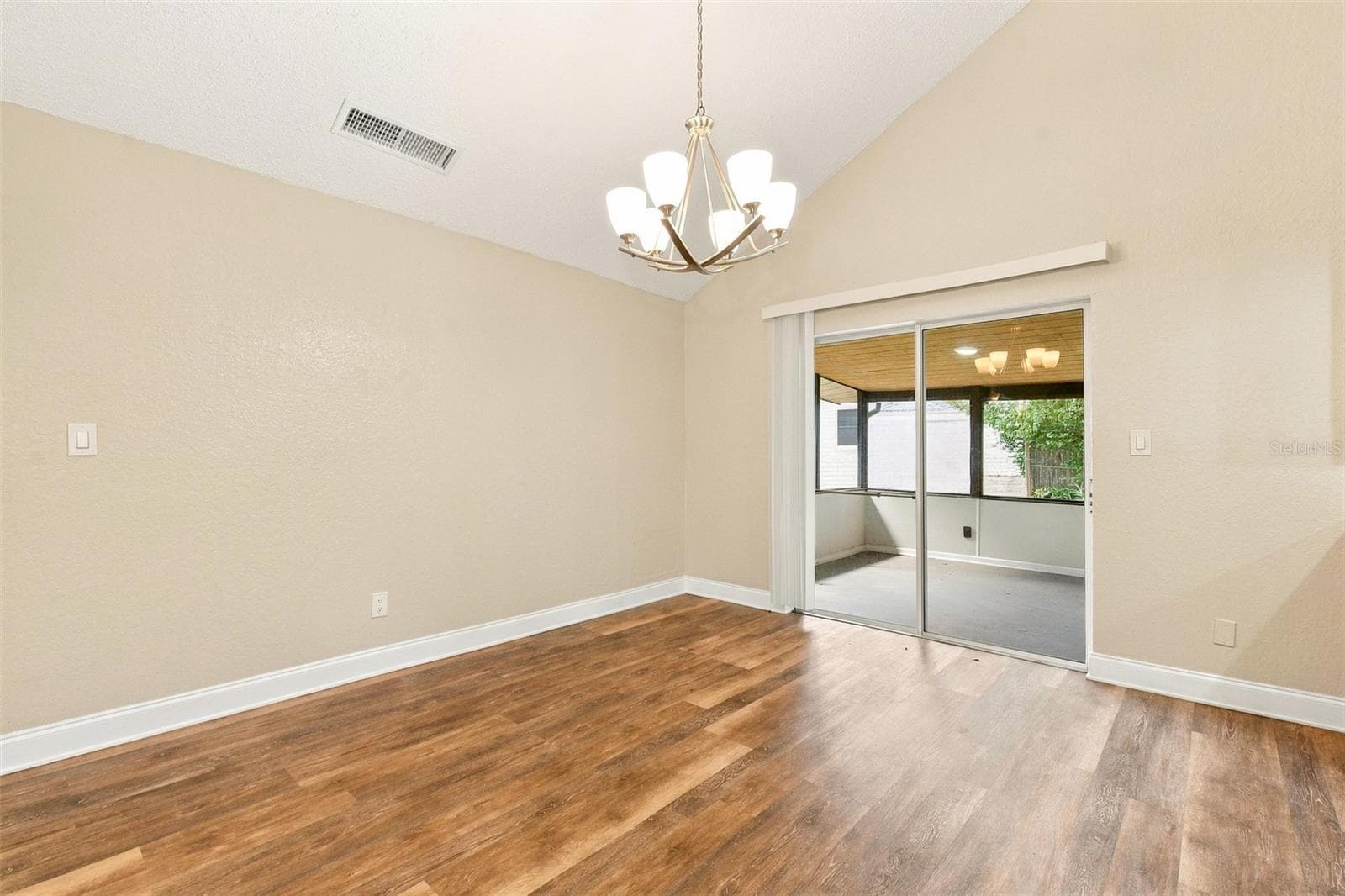 Single Family Residence at 1582 DARLINGTON AVE, DELTONA, photo 17 of 20