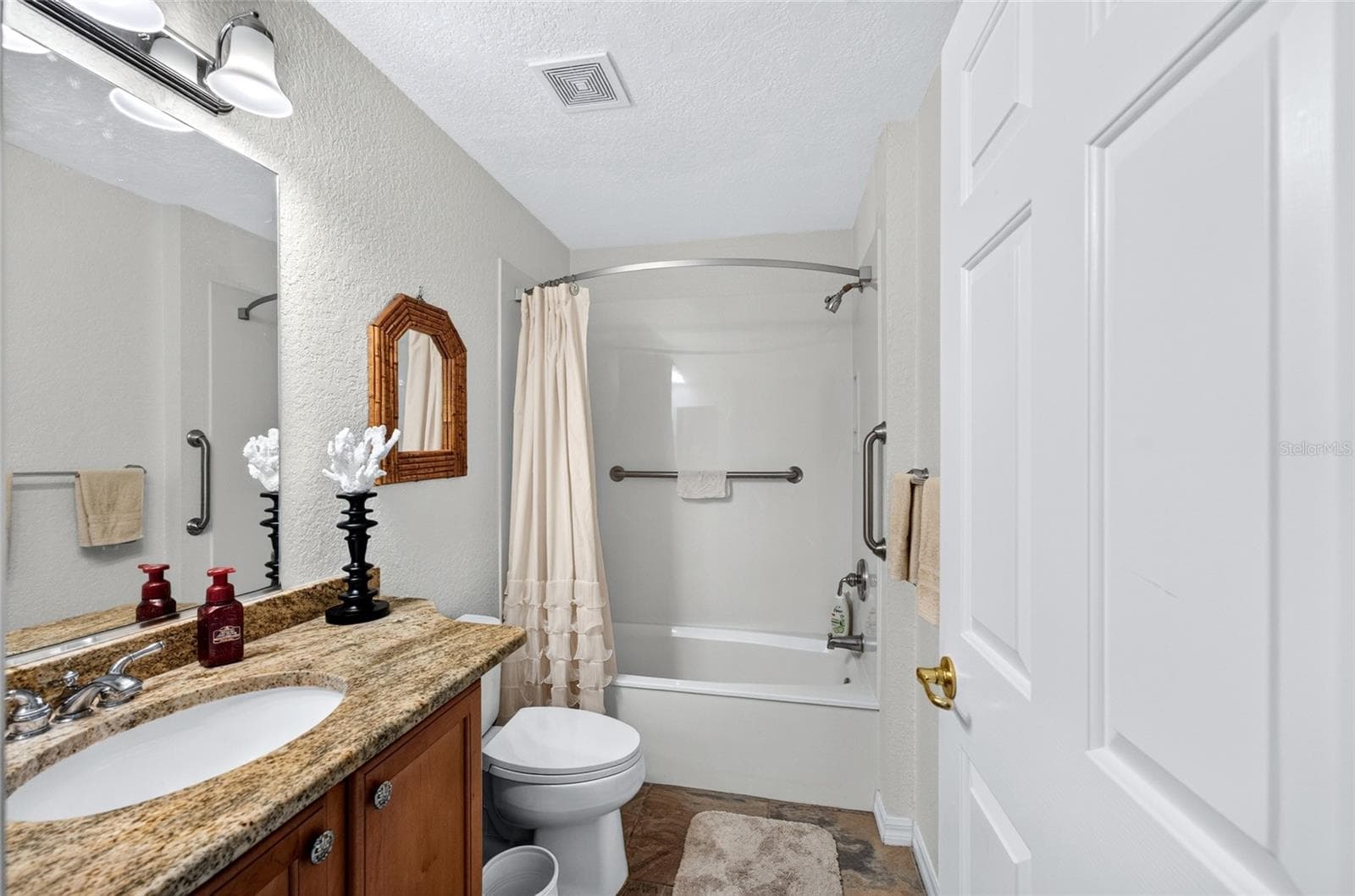 Guest Bathroom - 13136 SE 86TH CIR, SUMMERFIELD
