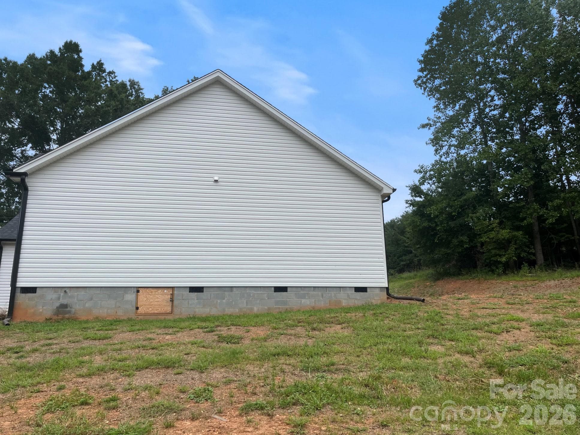 Right Side - 914 Old Hollis Road, Ellenboro