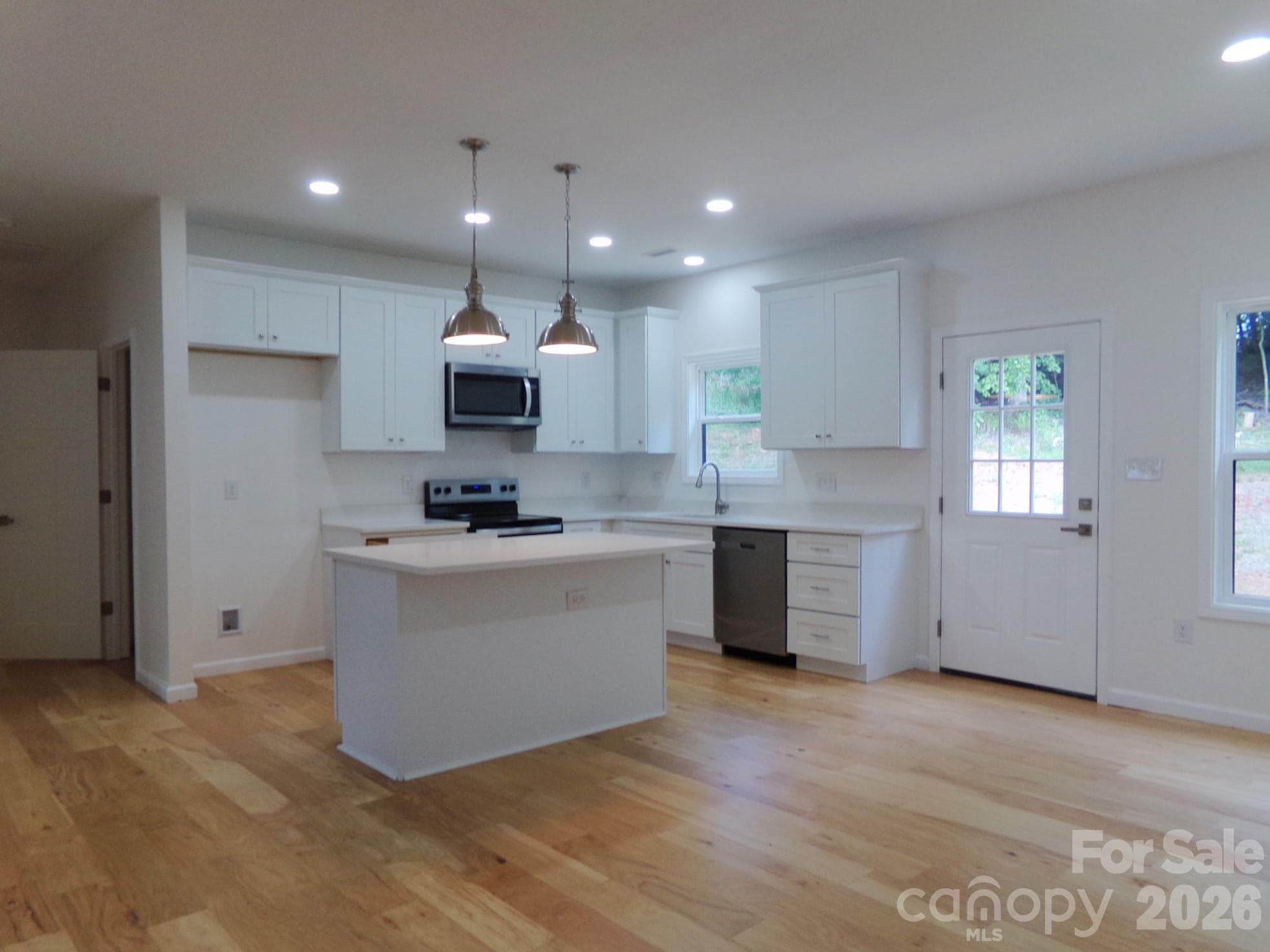Kitchen View - 914 Old Hollis Road, Ellenboro
