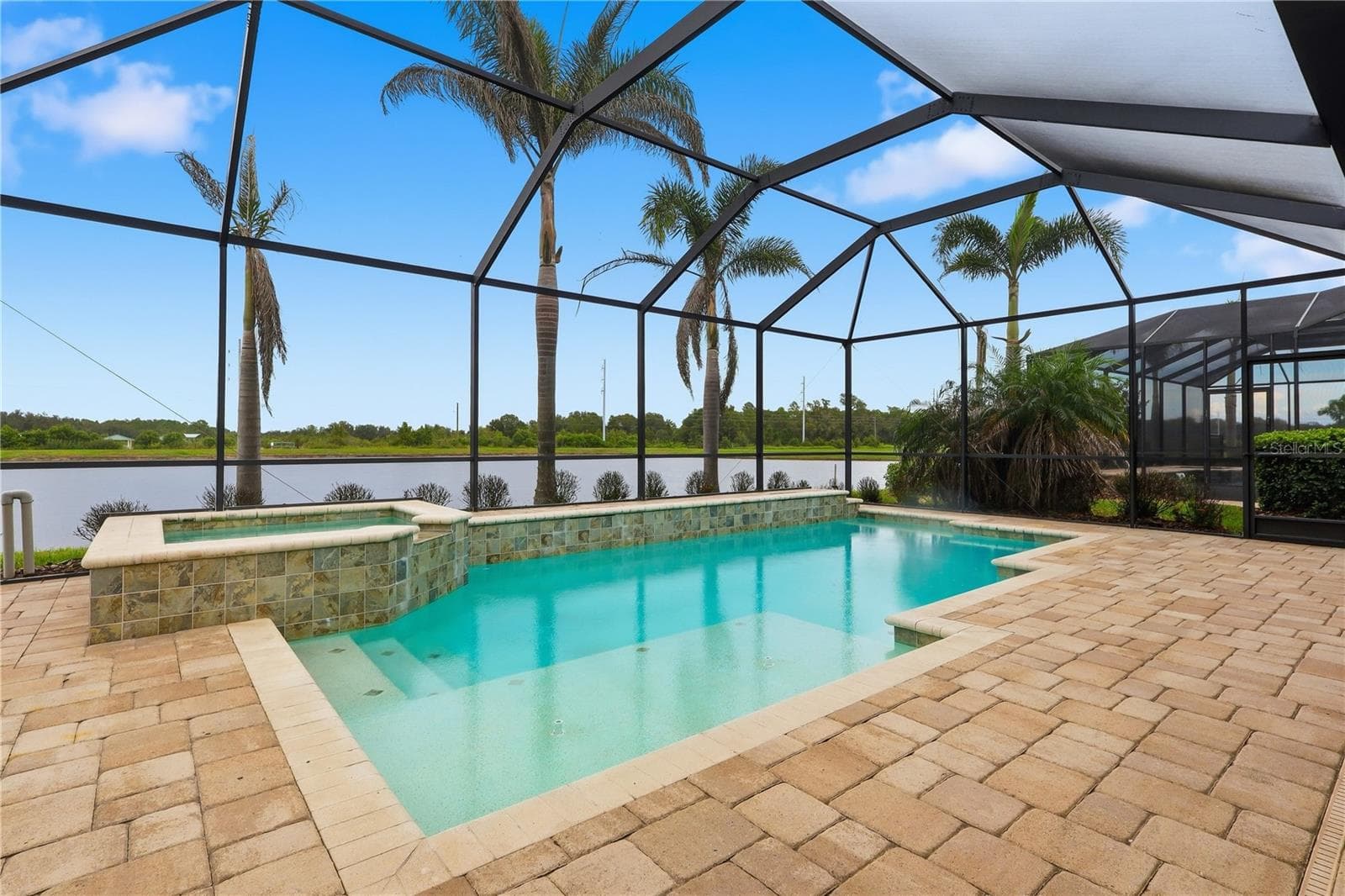 Single Family Residence at 14608 RED CASTLE AVE, LITHIA, photo 5 of 60