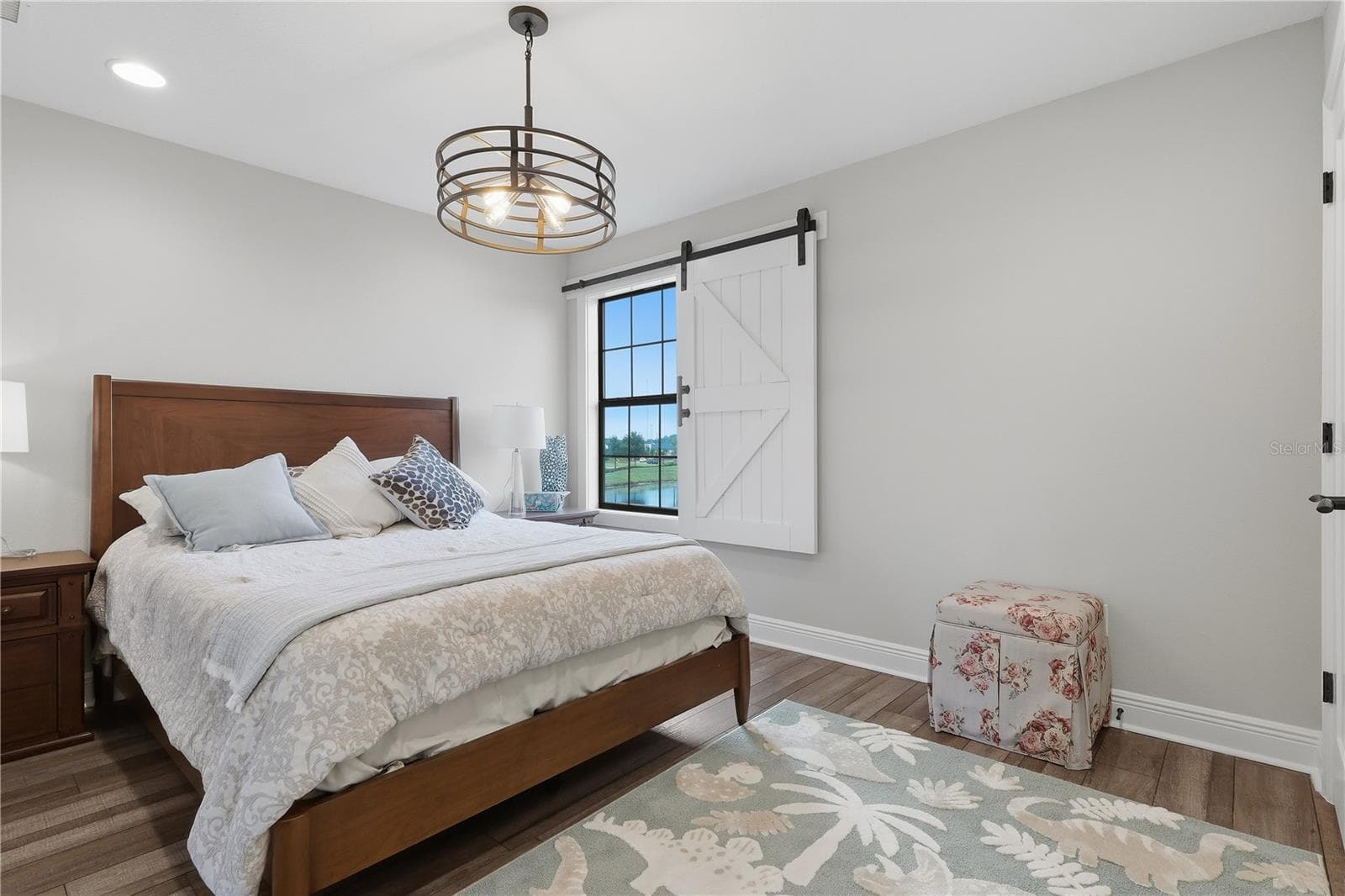 Single Family Residence at 14608 RED CASTLE AVE, LITHIA, photo 21 of 60