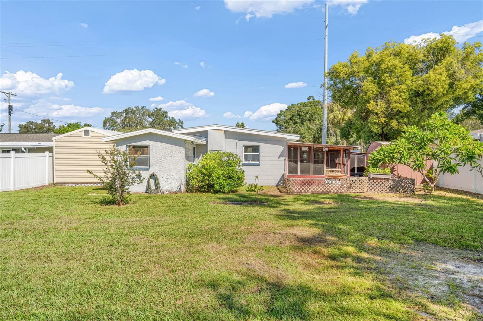 Single Family Residence at 4424 W IOWA AVE, TAMPA, photo 51 of 62
