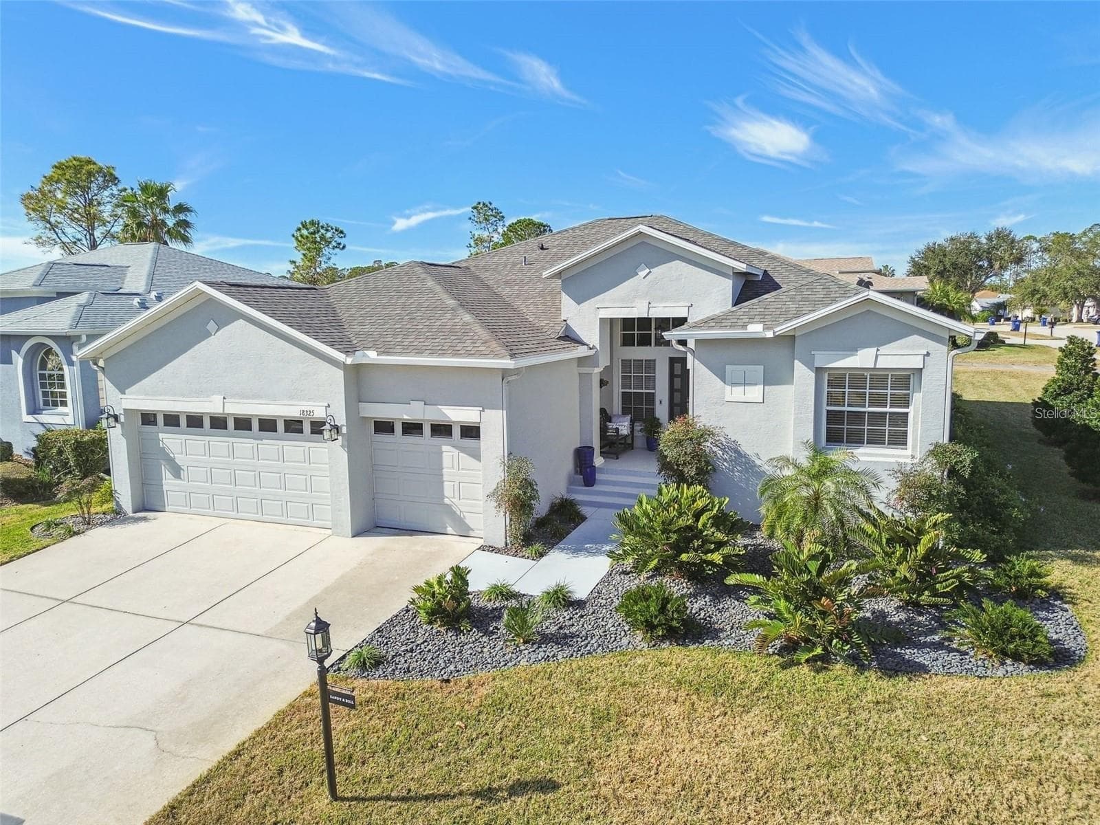 18325 DAVENTRY CT