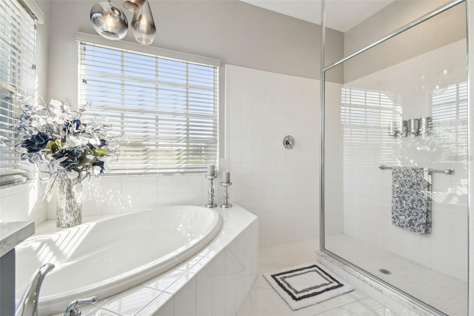 Single Family Residence at 18325 DAVENTRY CT, HUDSON, photo 23 of 70