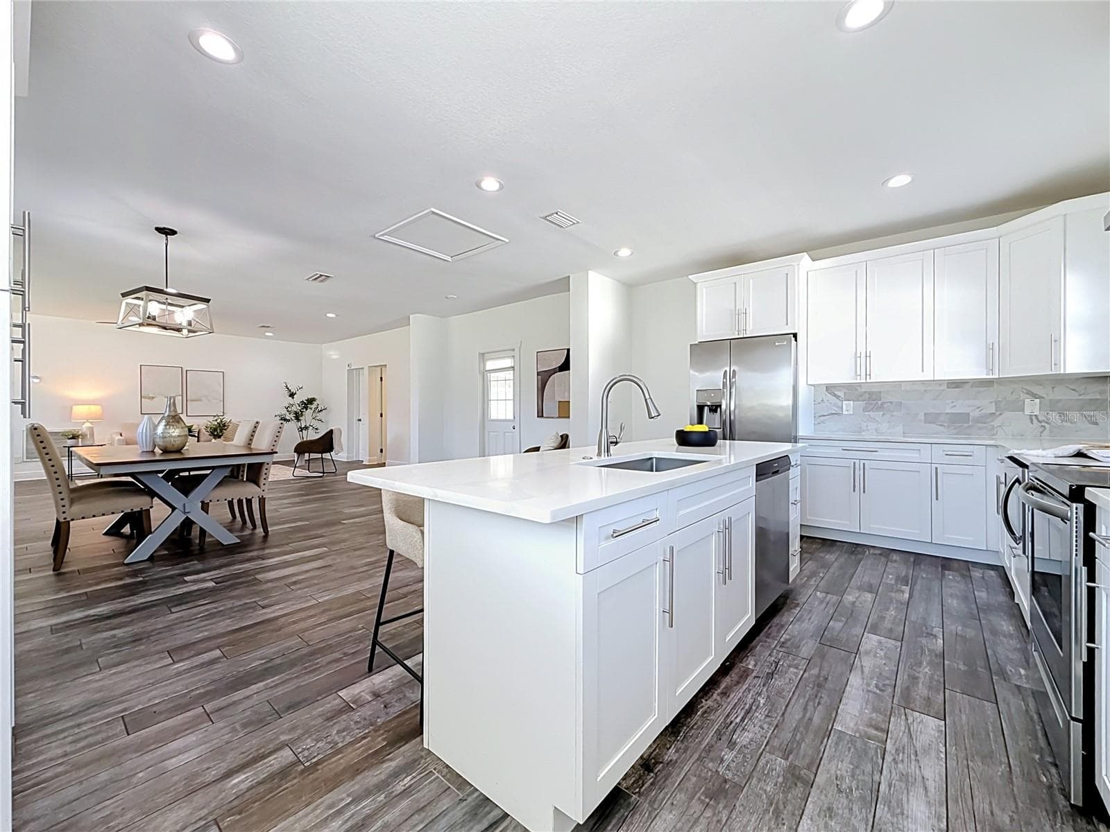 Single Family Residence at 427 39TH ST S, ST PETERSBURG, photo 15 of 71