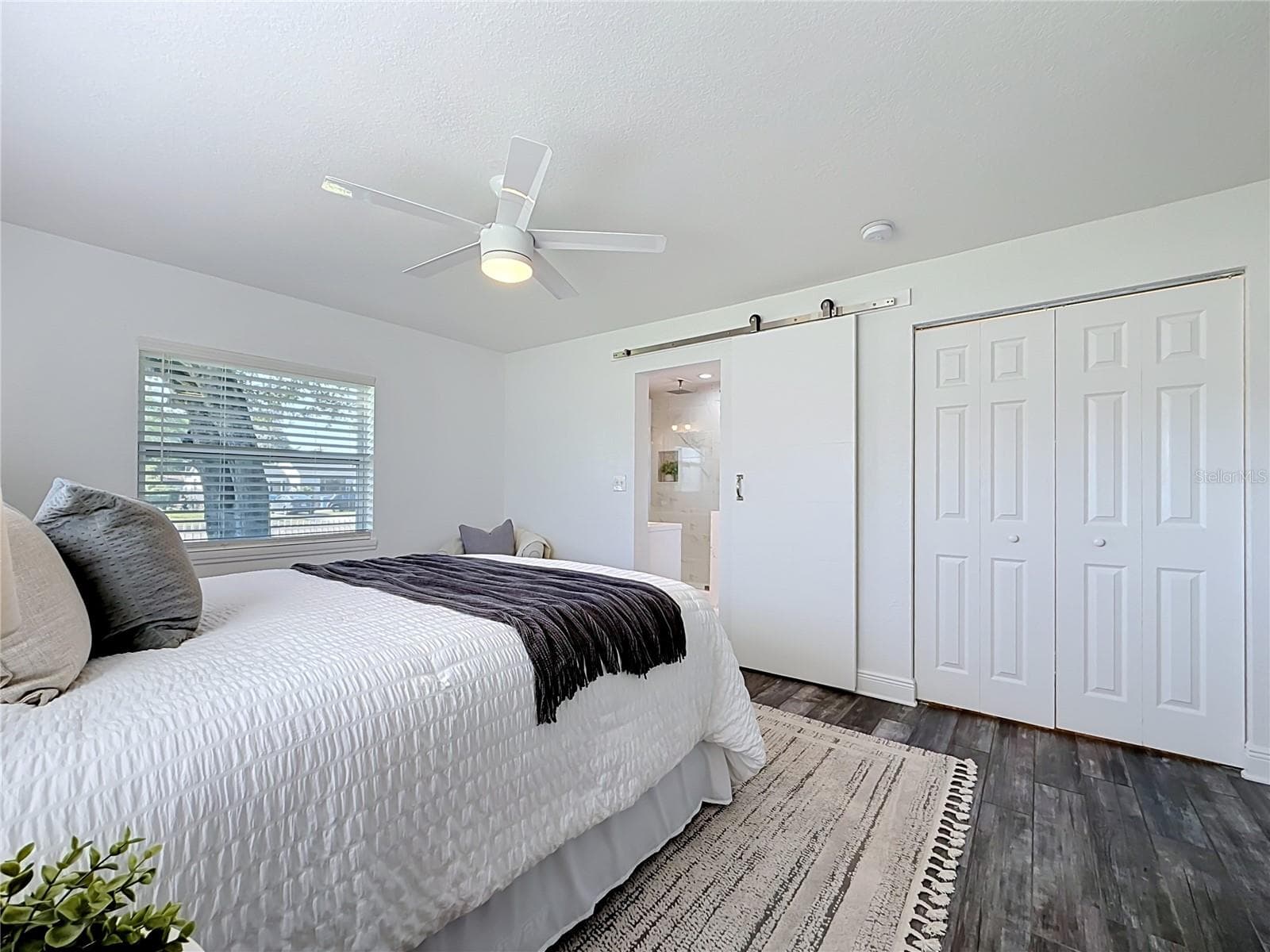 Primary Suite - 427 39TH ST S, ST PETERSBURG