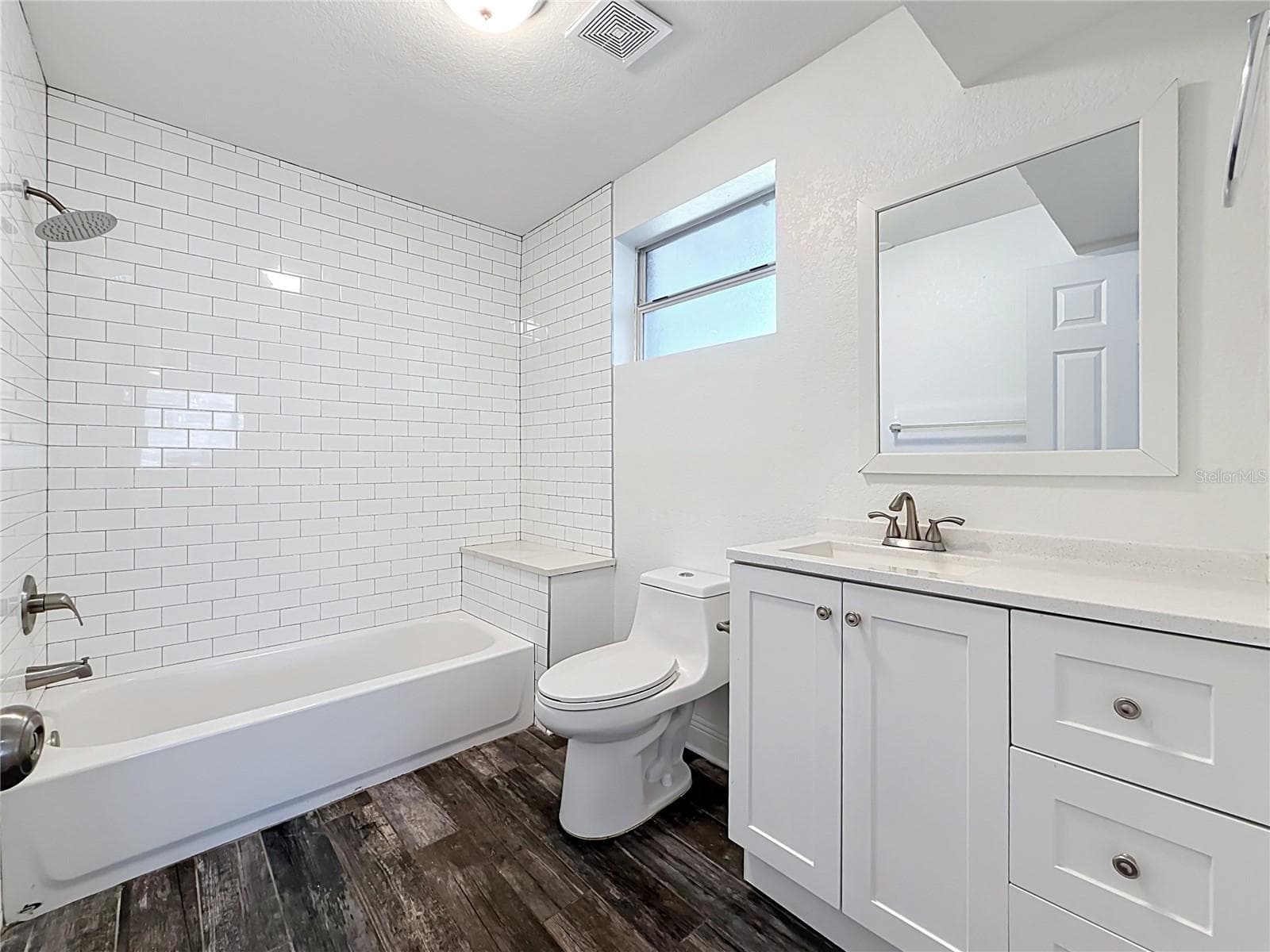 2nd Bathroom - 427 39TH ST S, ST PETERSBURG