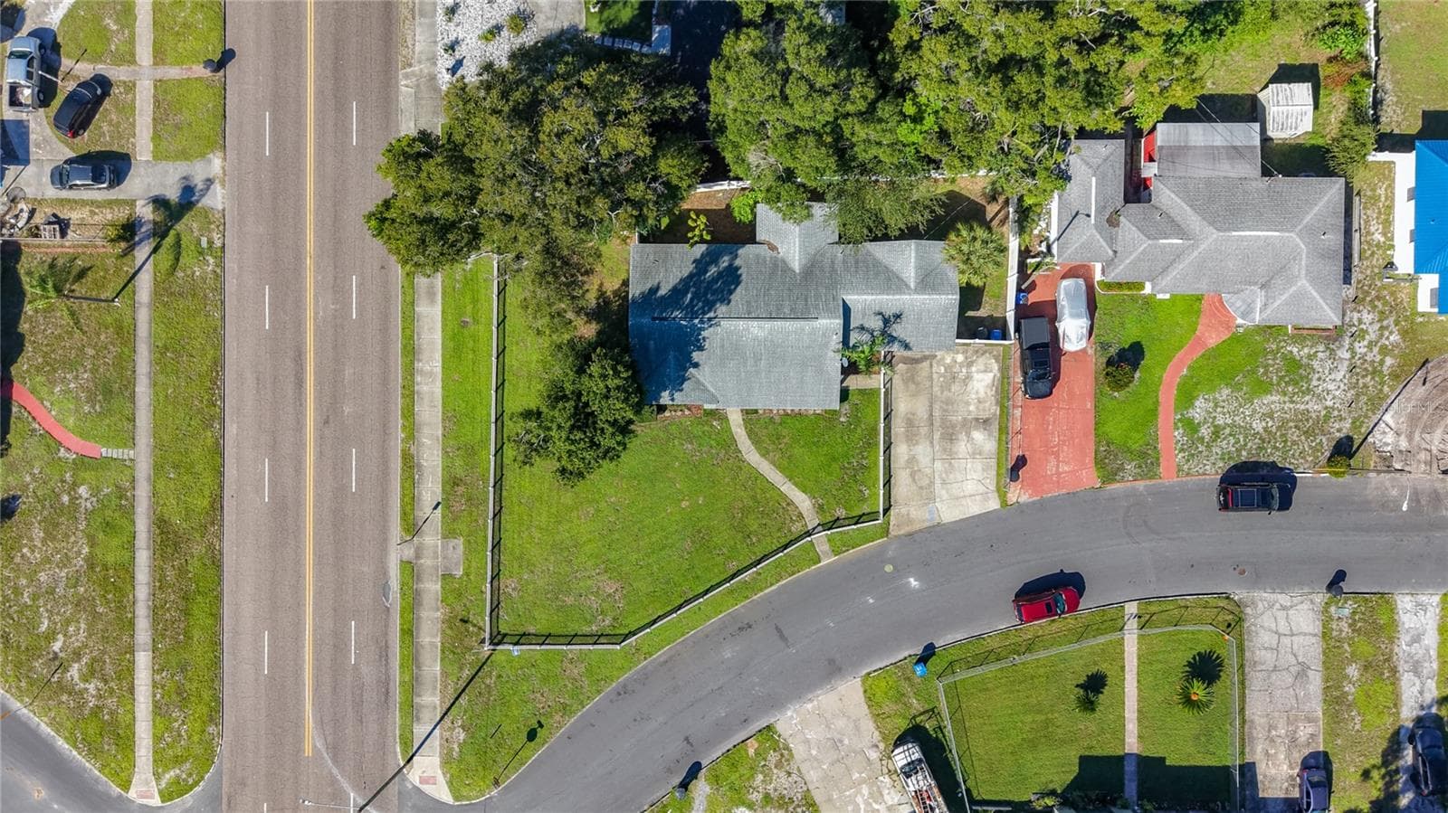 Single Family Residence at 427 39TH ST S, ST PETERSBURG, photo 65 of 71