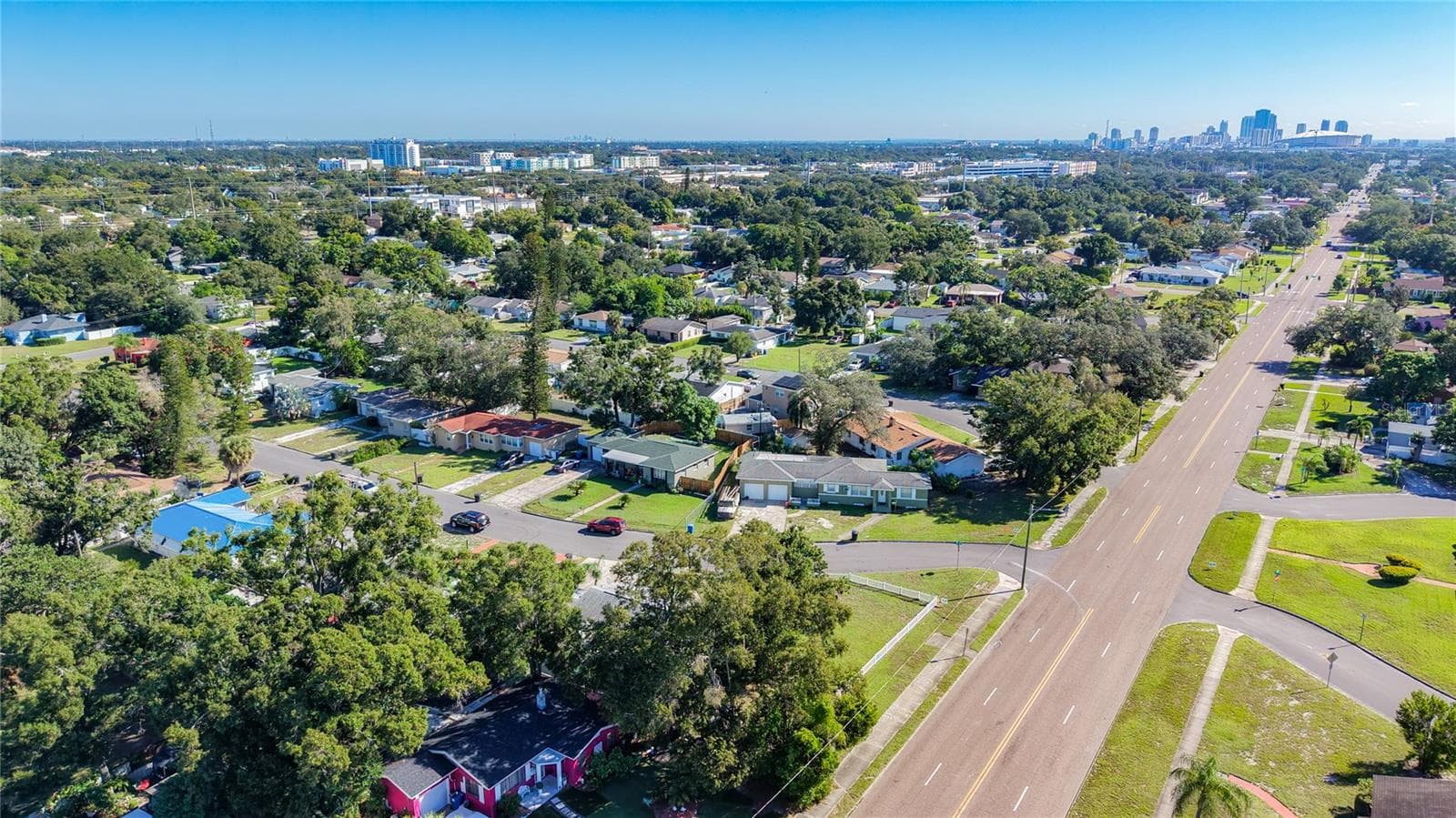 Single Family Residence at 427 39TH ST S, ST PETERSBURG, photo 68 of 71