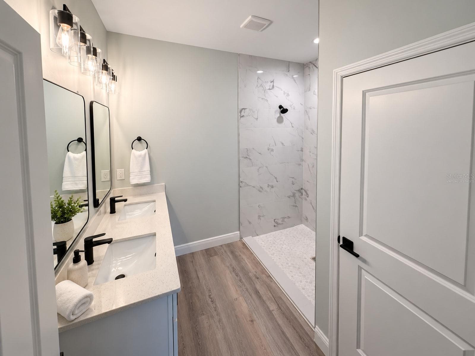 Virtually staged - 74 SPRING LOOP, OCALA