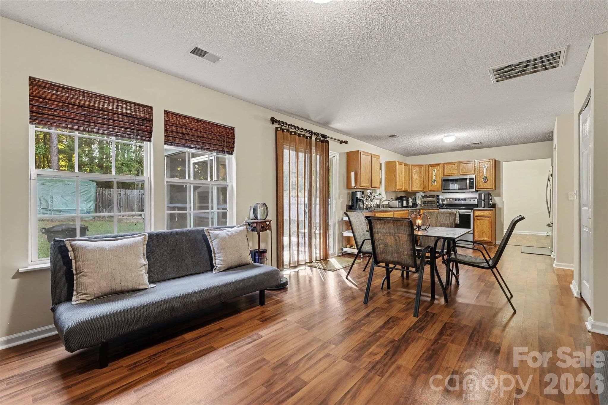 Single Family Residence at 669 Lynville Lane, Rock Hill, photo 6 of 26