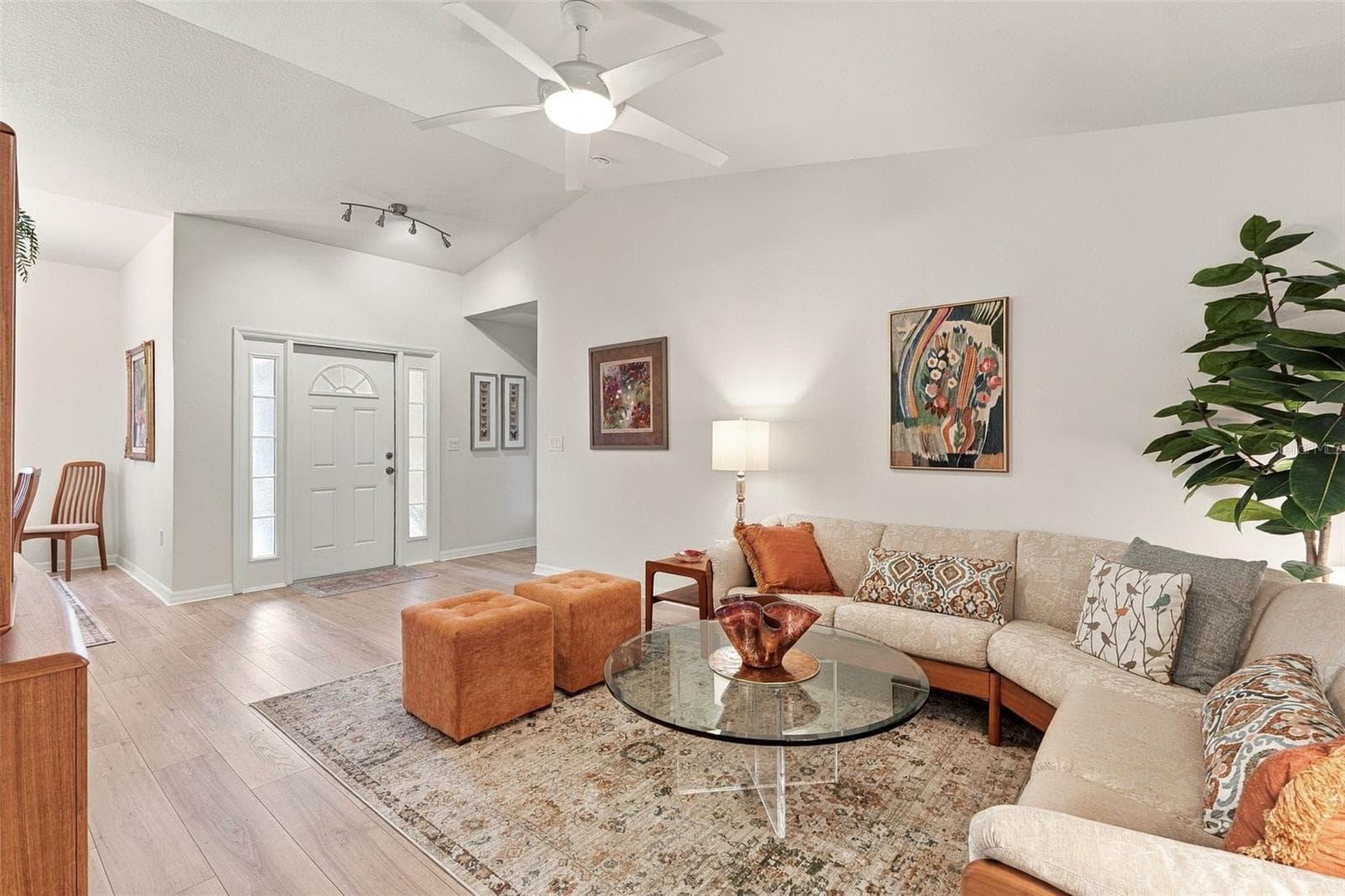 Spacious Formal Livingroom - 3507 CULPEPPER TER, NORTH PORT