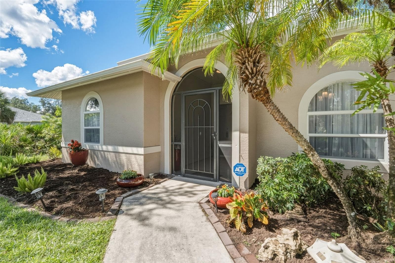 Covered Front Entry - 3507 CULPEPPER TER, NORTH PORT