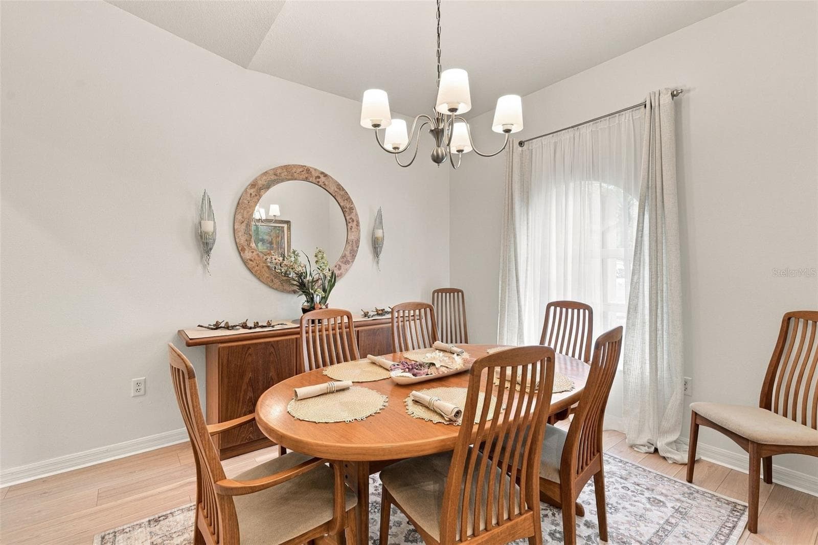 Designer Lighting - 3507 CULPEPPER TER, NORTH PORT