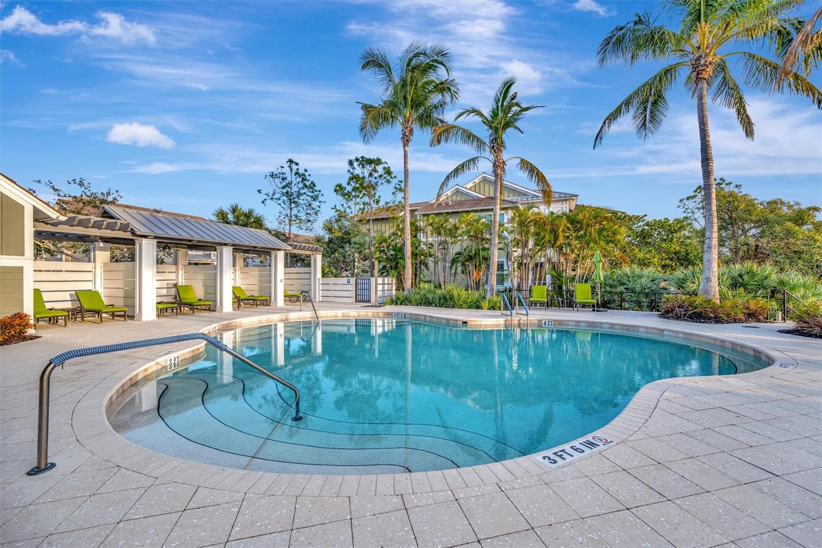 Pool #4 - 291 COMPASS POINT DR #201, BRADENTON