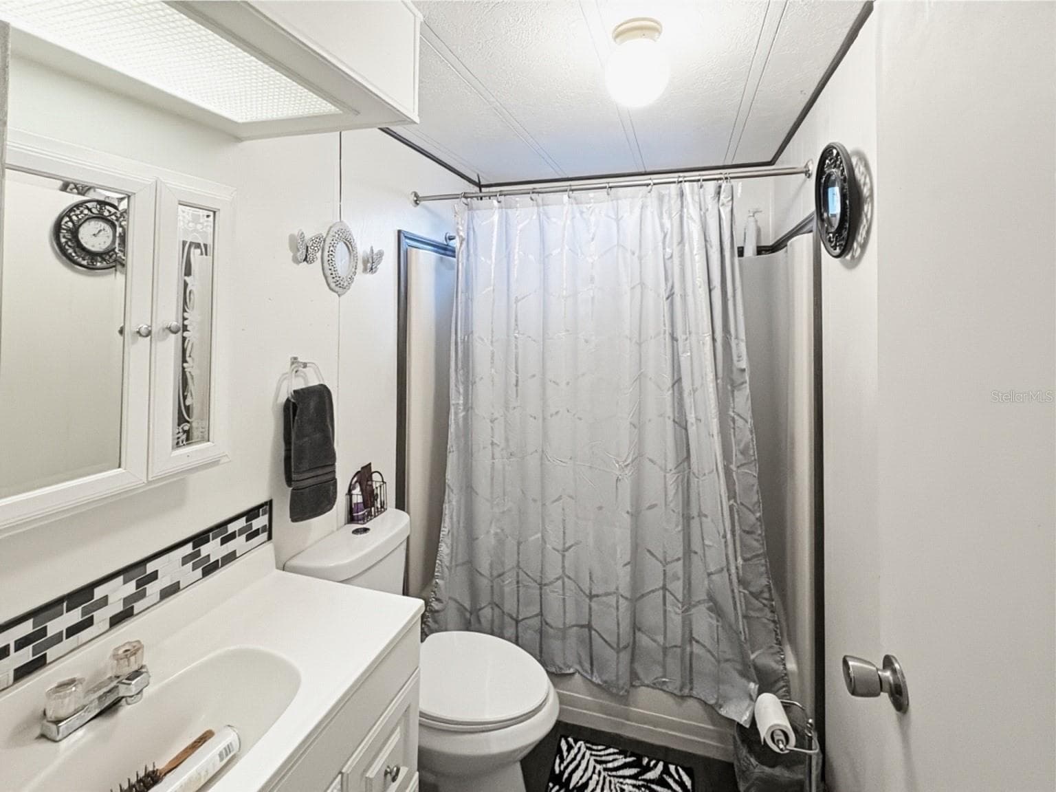 Manufactured Home at 27 ROBIN RD, WILDWOOD, photo 13 of 18