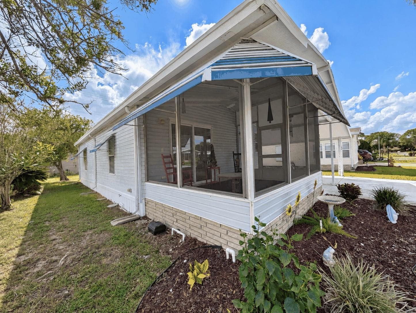 Manufactured Home at 6066 SE SOUTHERN OAKS DR, WINTER HAVEN, photo 34 of 36