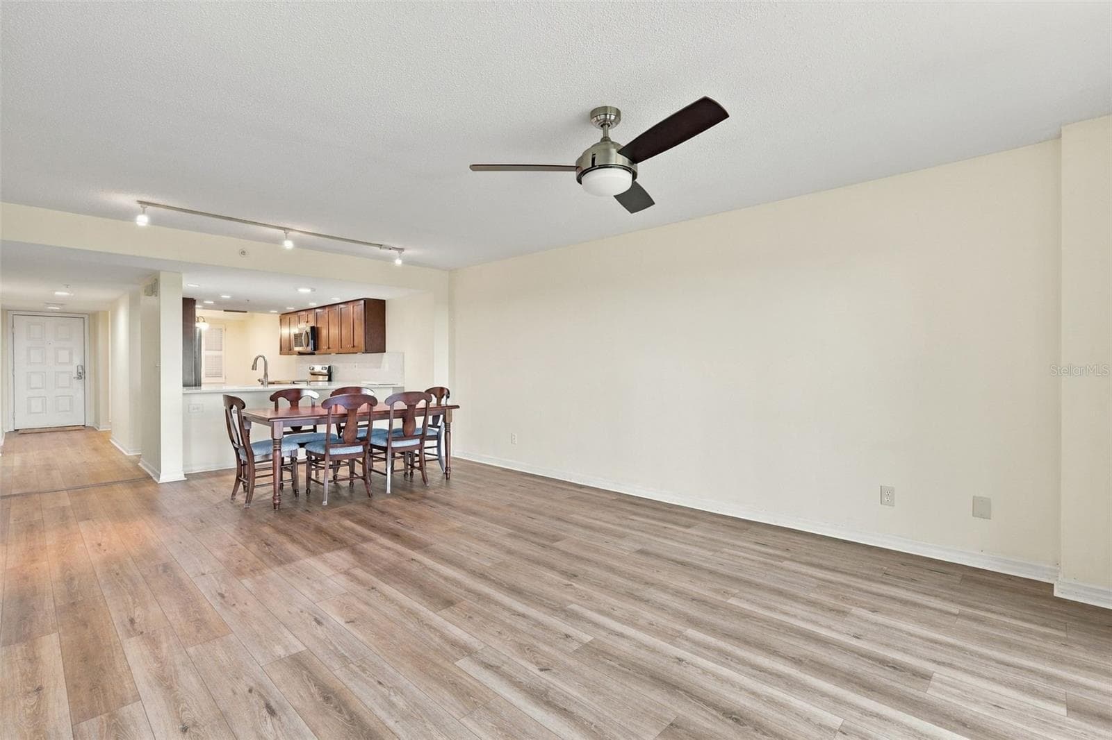 Condominium at 4 OCEANS WEST BLVD #503B, DAYTONA BEACH SHORES, photo 17 of 40