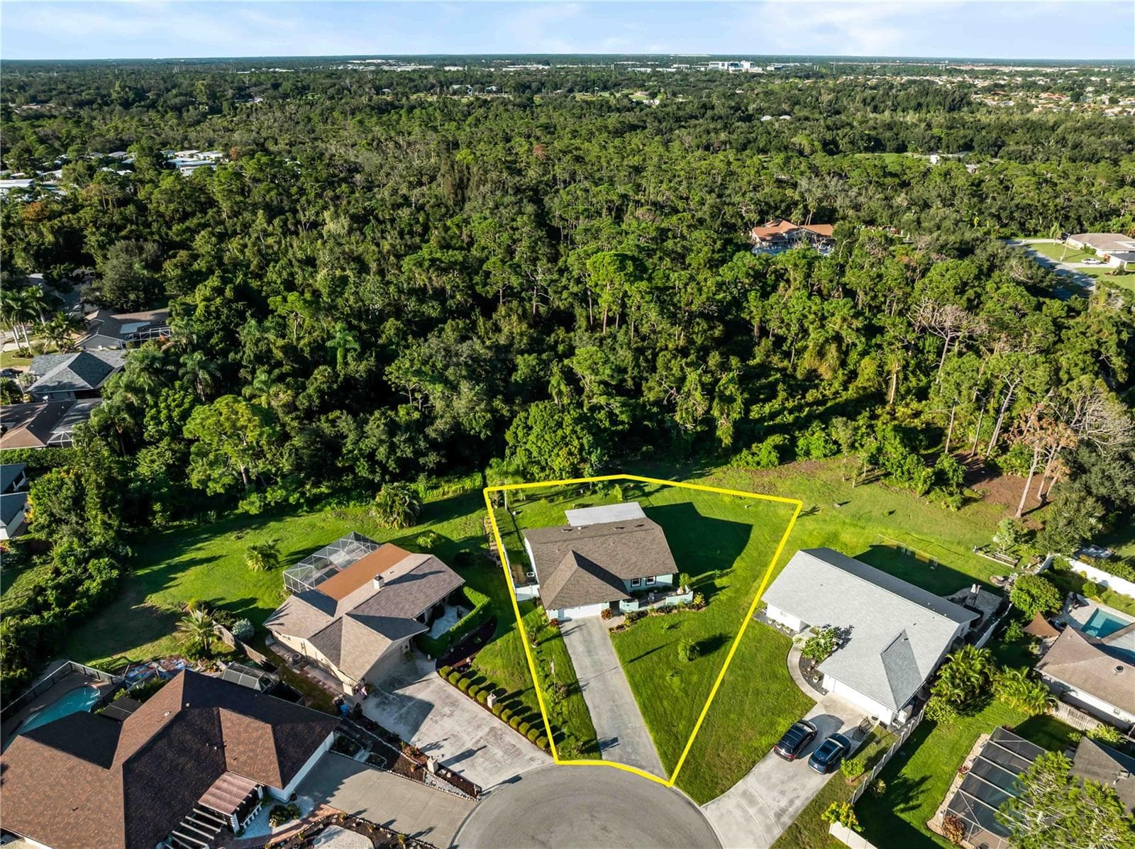 1319 PINEBROOK WAY CT