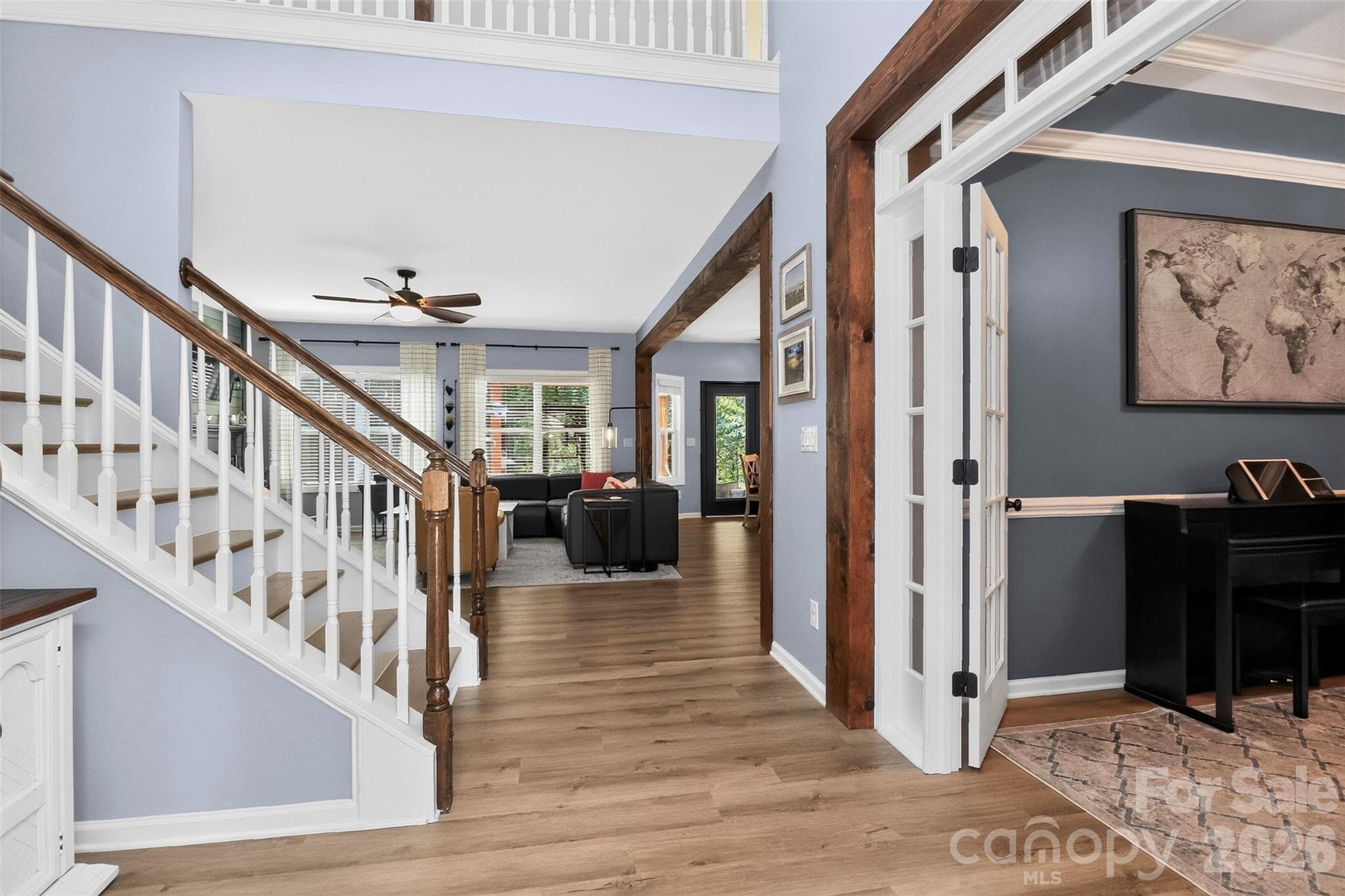Single Family Residence at 10140 Falling Leaf Drive, Concord, photo 8 of 38