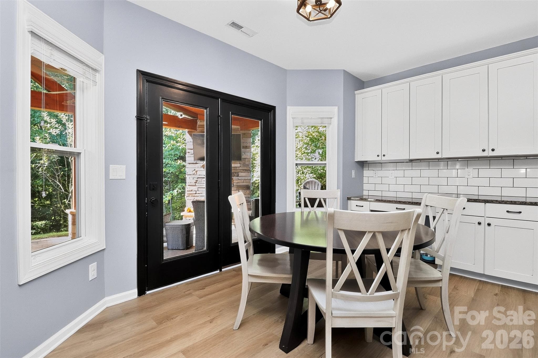 Single Family Residence at 10140 Falling Leaf Drive, Concord, photo 12 of 38