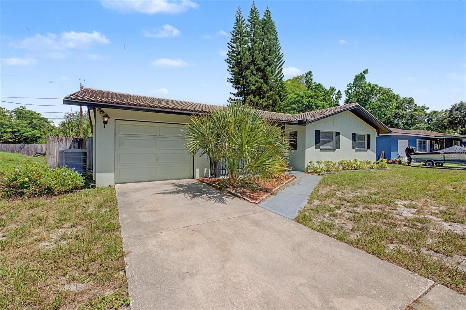Single Family Residence at 1073 KENWOOD DR, DUNEDIN, photo 4 of 33