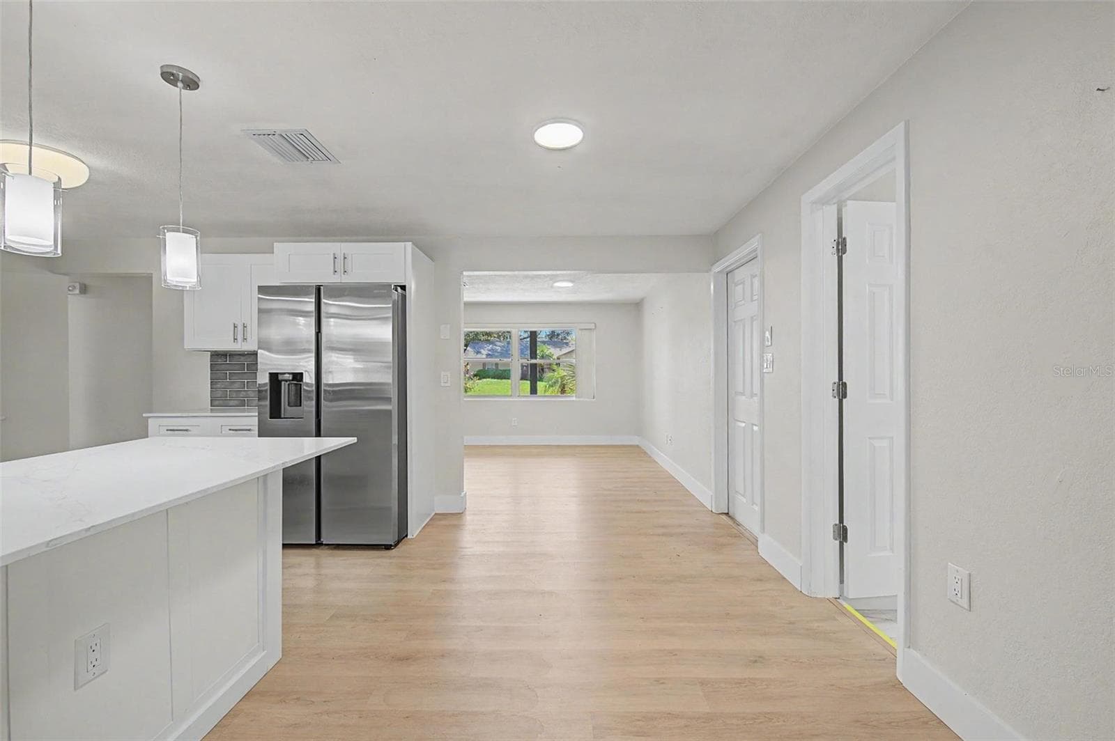 Single Family Residence at 1073 KENWOOD DR, DUNEDIN, photo 11 of 33