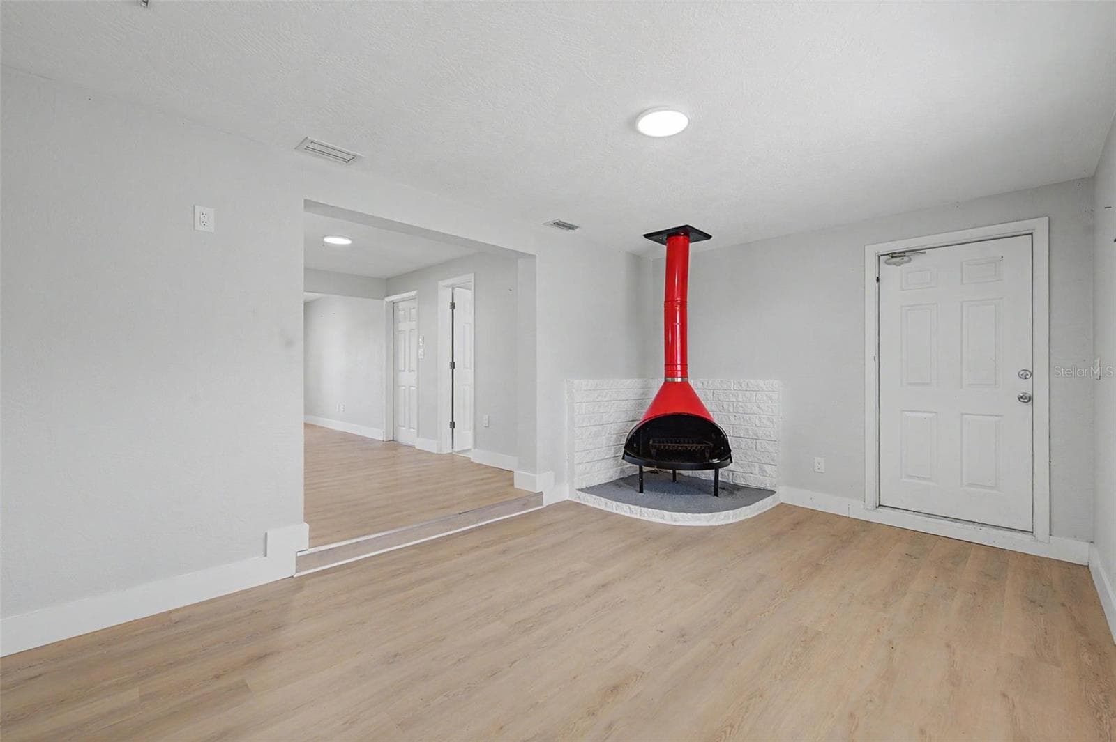 Single Family Residence at 1073 KENWOOD DR, DUNEDIN, photo 19 of 33