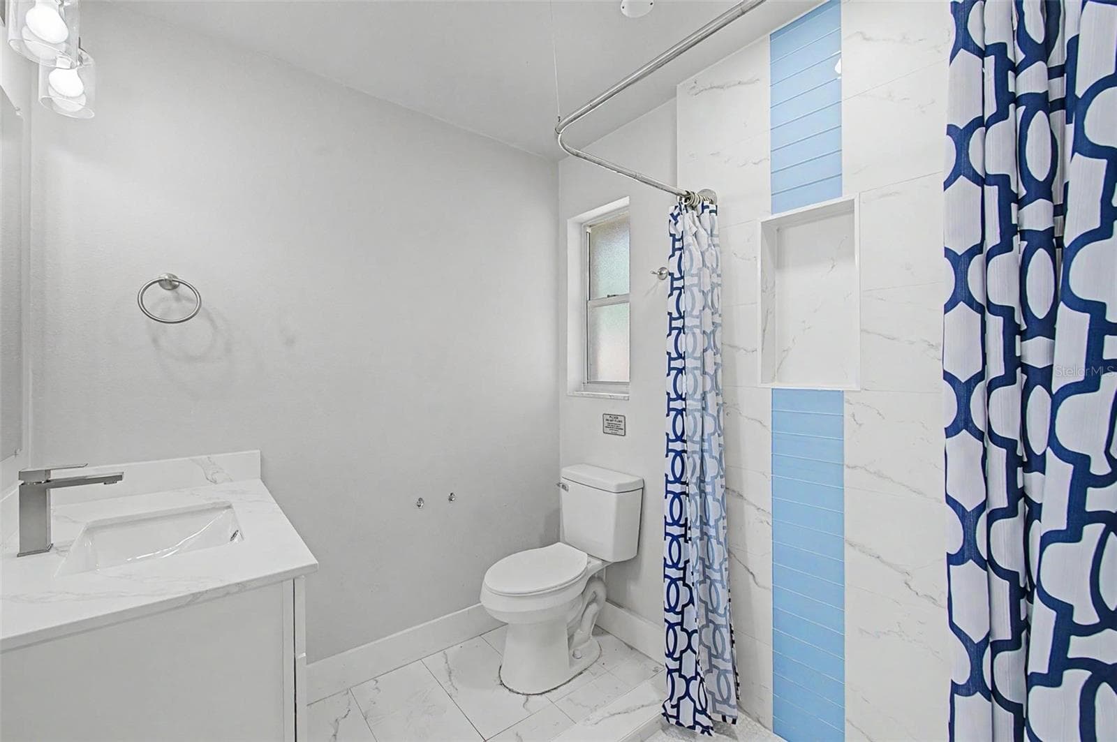 2nd Bathroom - 1073 KENWOOD DR, DUNEDIN