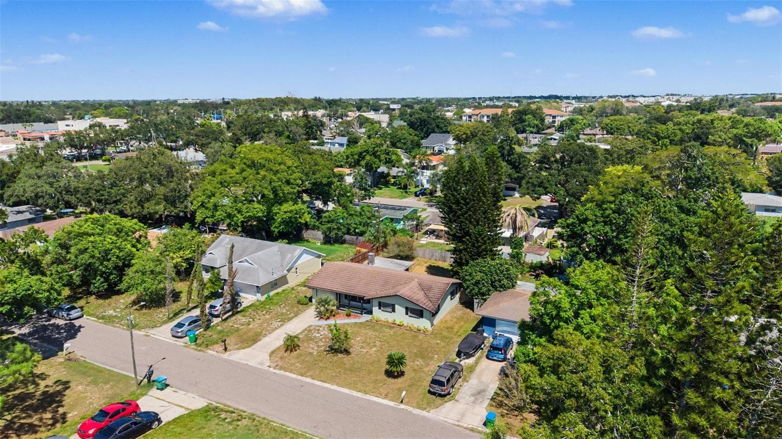 Single Family Residence at 1073 KENWOOD DR, DUNEDIN, photo 26 of 33