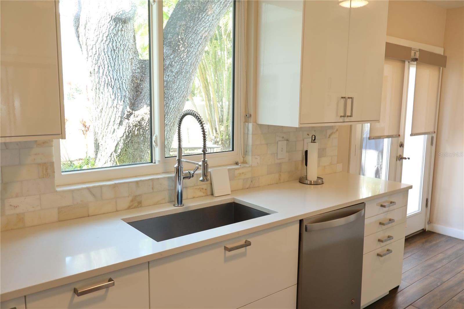 Single Family Residence at 2633 W SUNSET DR, TAMPA, photo 25 of 68