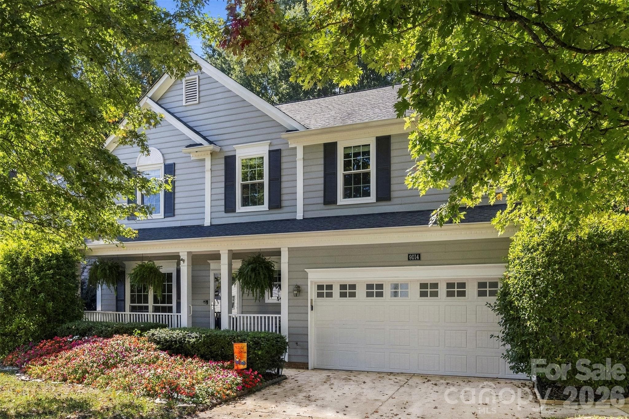 Single Family Residence at 9014 Pickering Grove Lane, Charlotte, photo 3 of 43