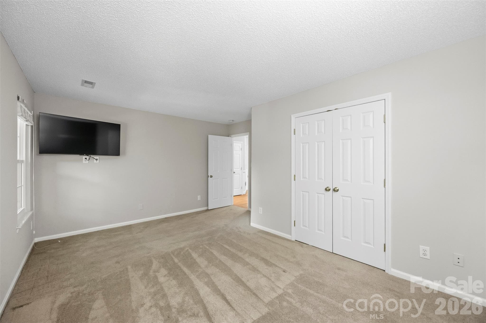 Single Family Residence at 9014 Pickering Grove Lane, Charlotte, photo 33 of 43