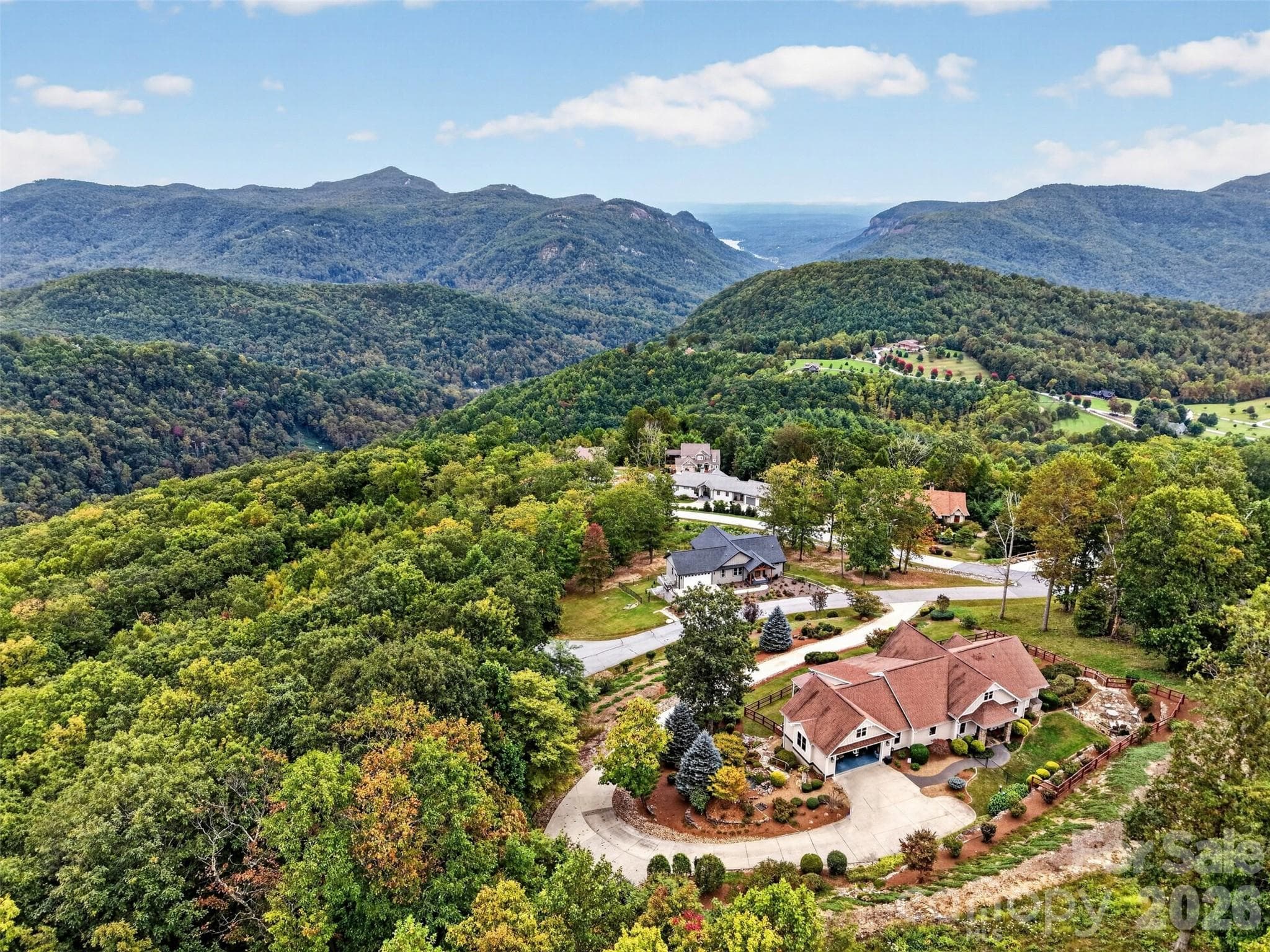 Single Family Residence at 57 Mountainaire Court, Hendersonville, photo 10 of 48