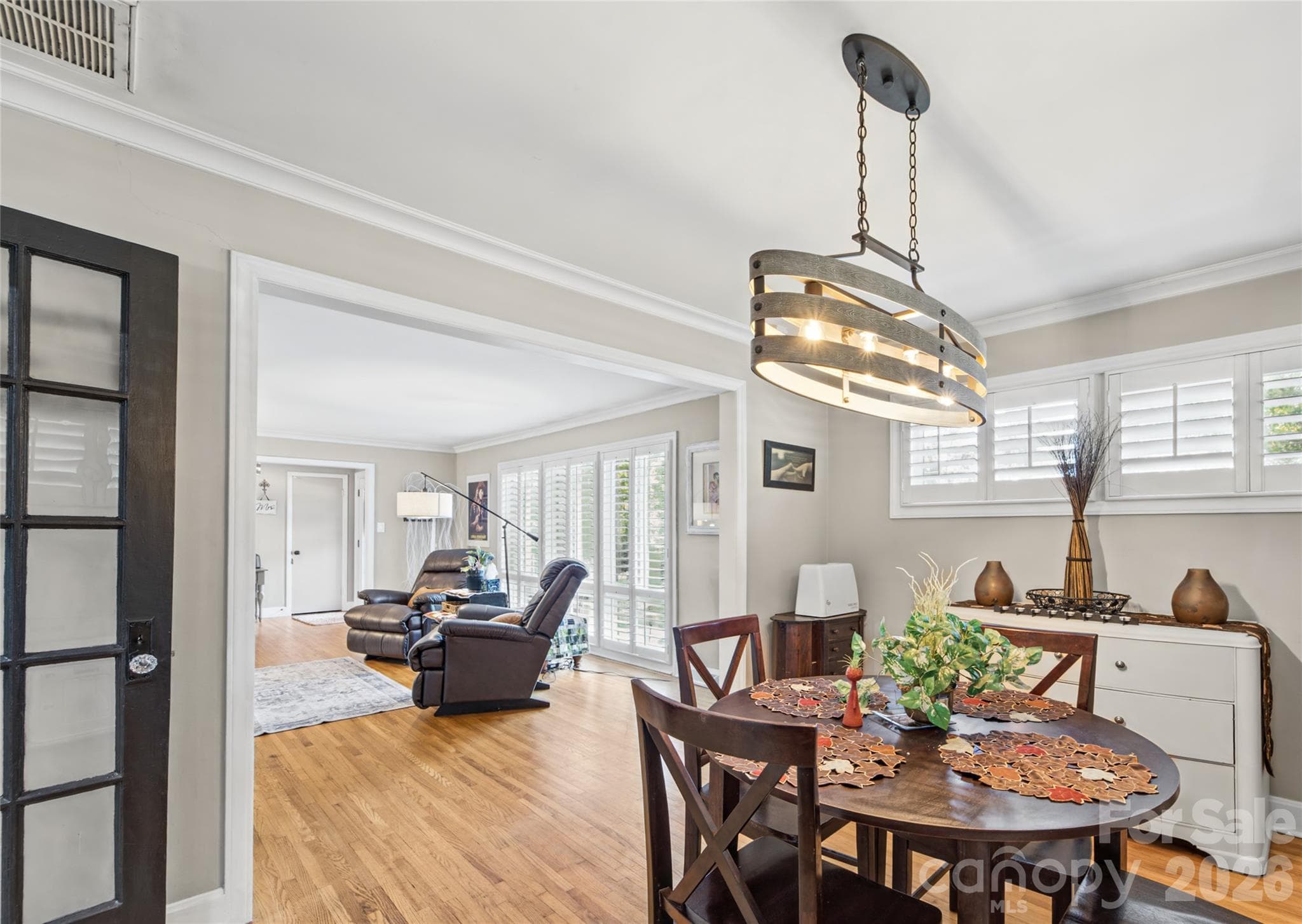 Single Family Residence at 6101 Rose Valley Drive, Charlotte, photo 9 of 48