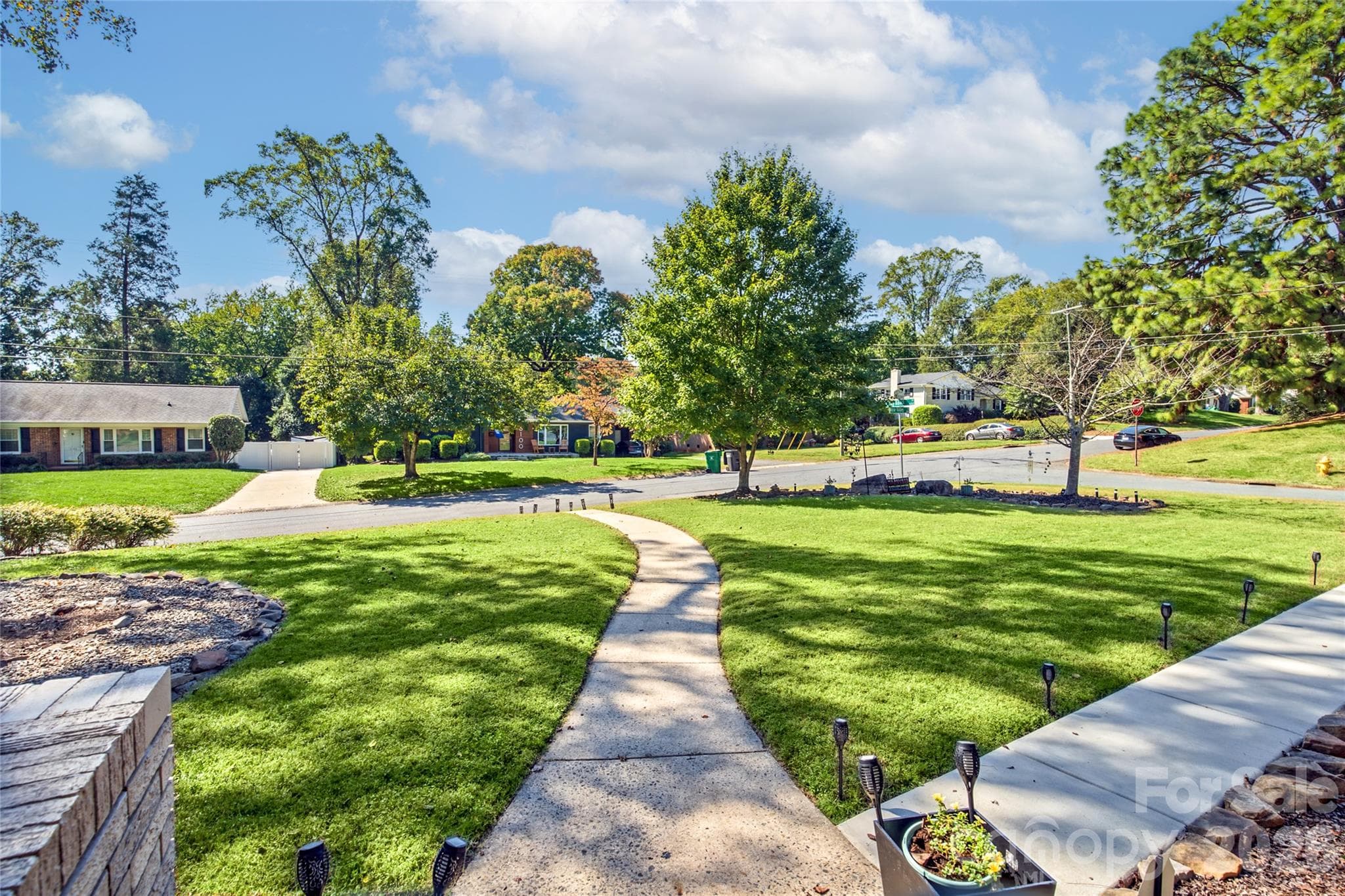 Single Family Residence at 6101 Rose Valley Drive, Charlotte, photo 37 of 48
